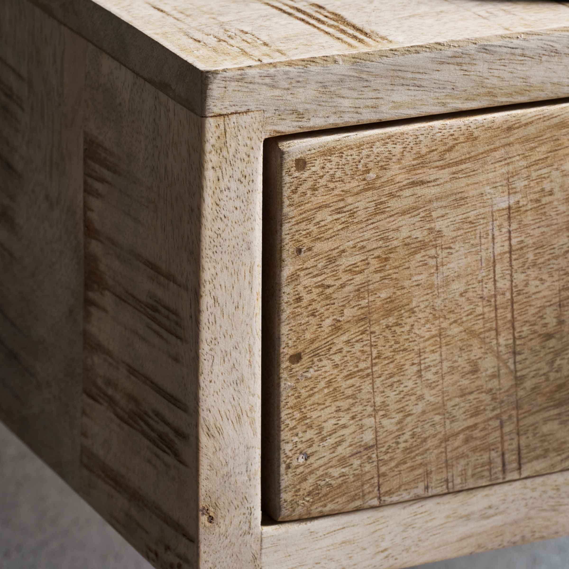 Bedsi Side Table
