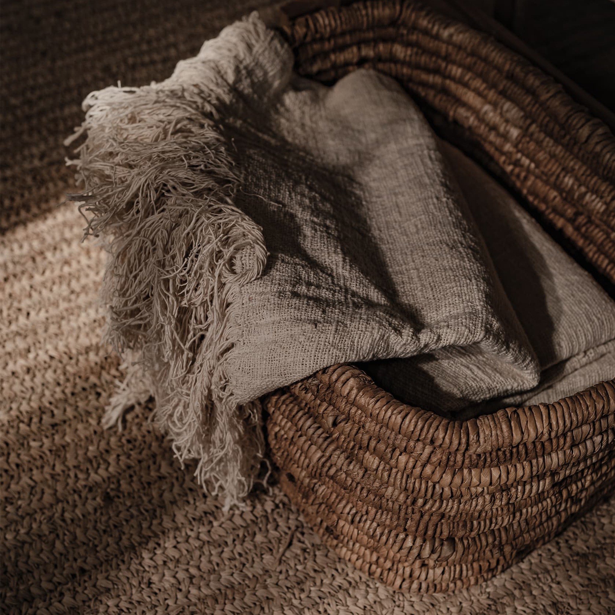 Caterpillar Ambang Rectangular Basket | Two Tone