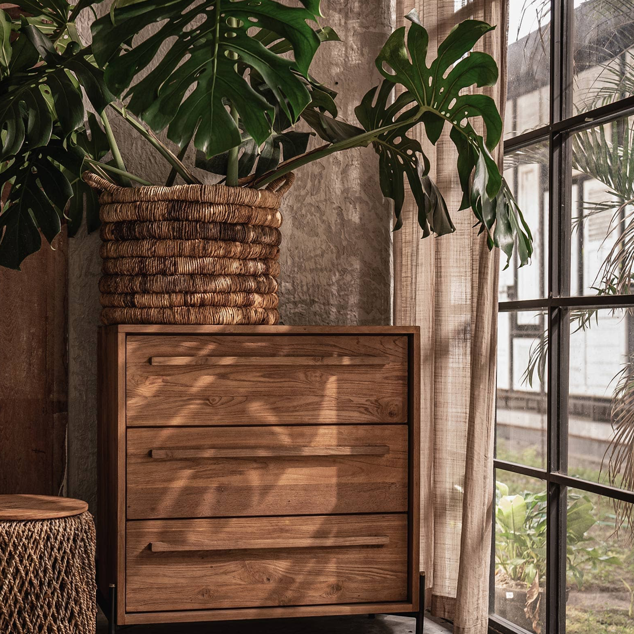 Caterpillar Sago Round Basket