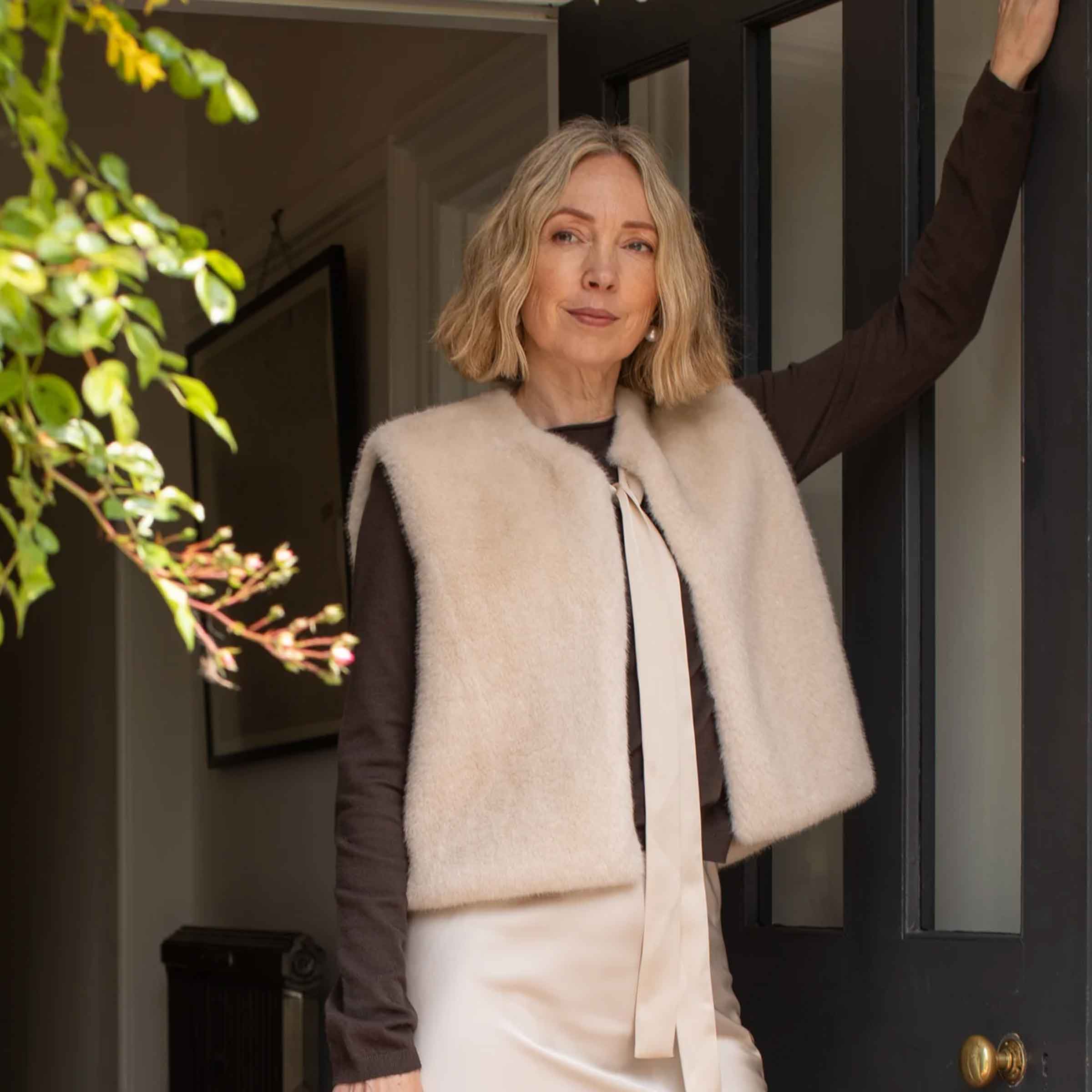 Felicity Gilet | Bone White