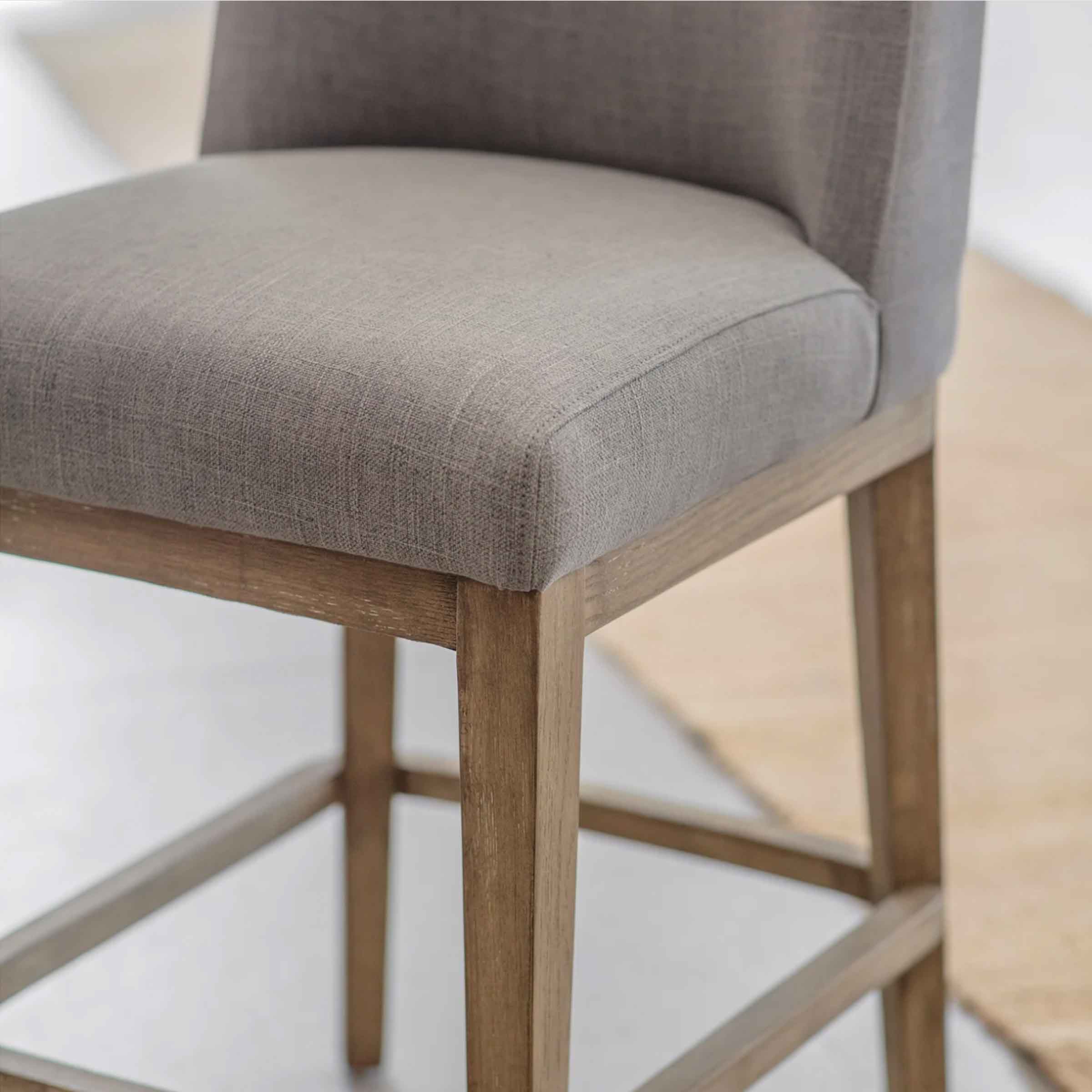 Genti Classic Counter Stool