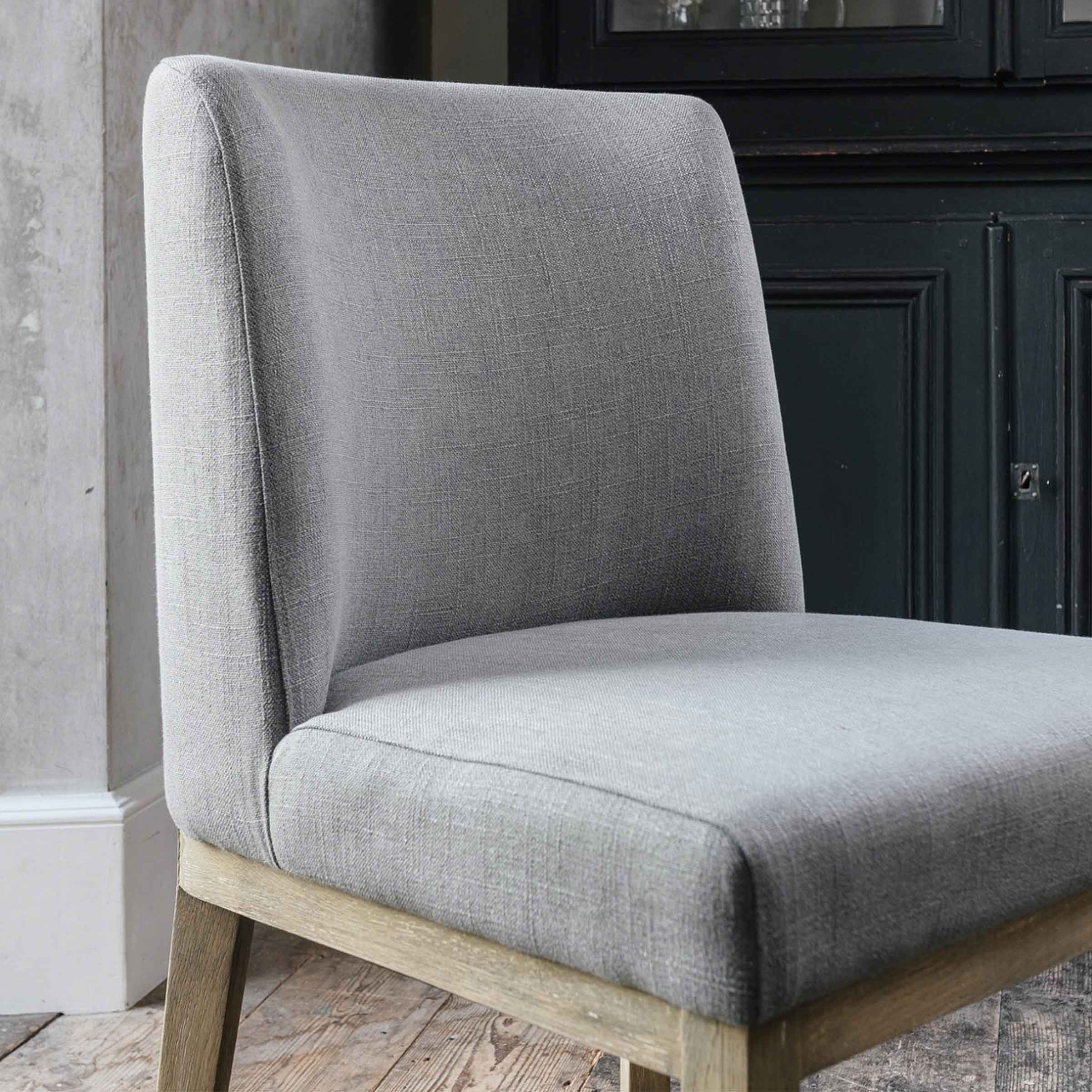 Genti Classic Dining Chair