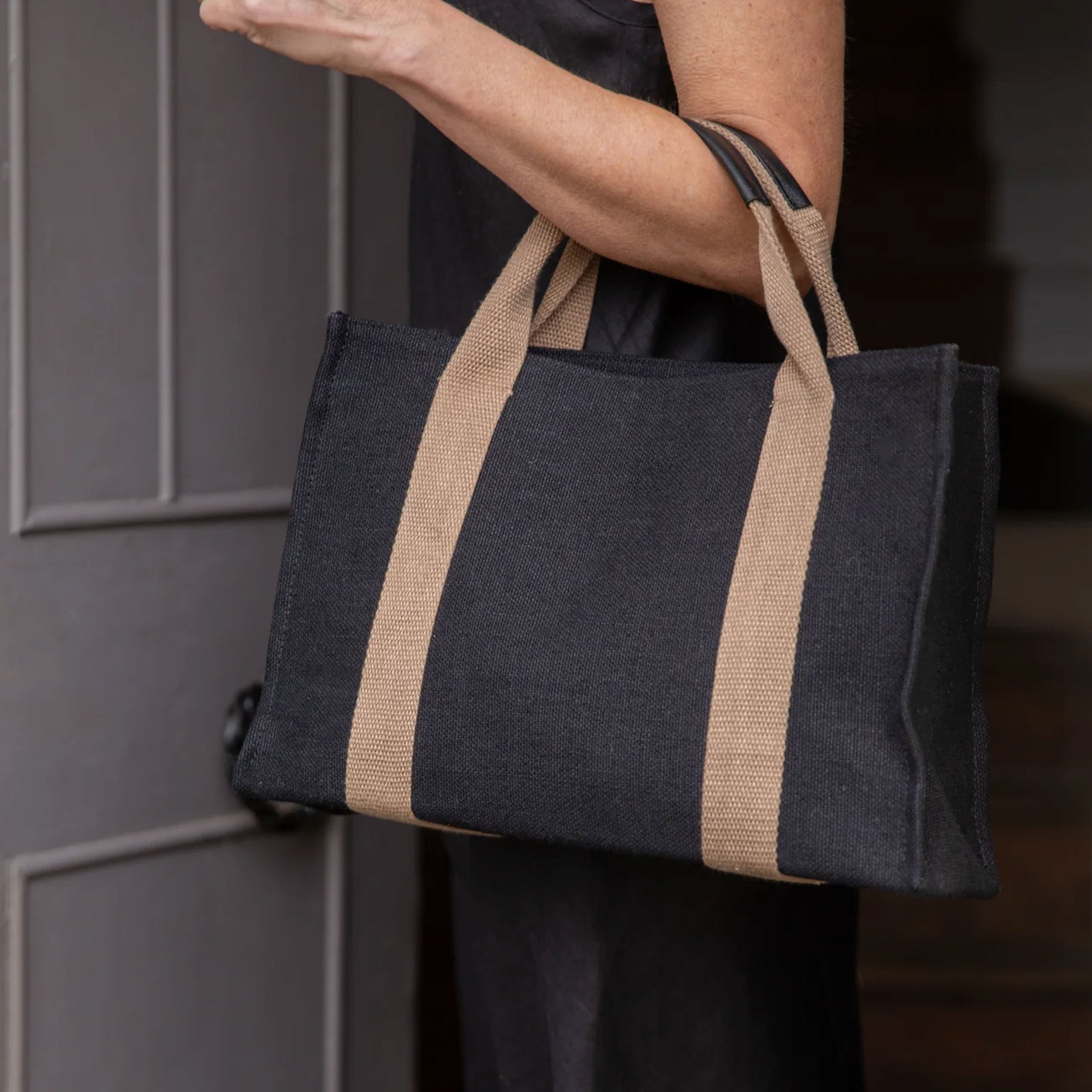 Hackney Woven Bag | Black/Beige