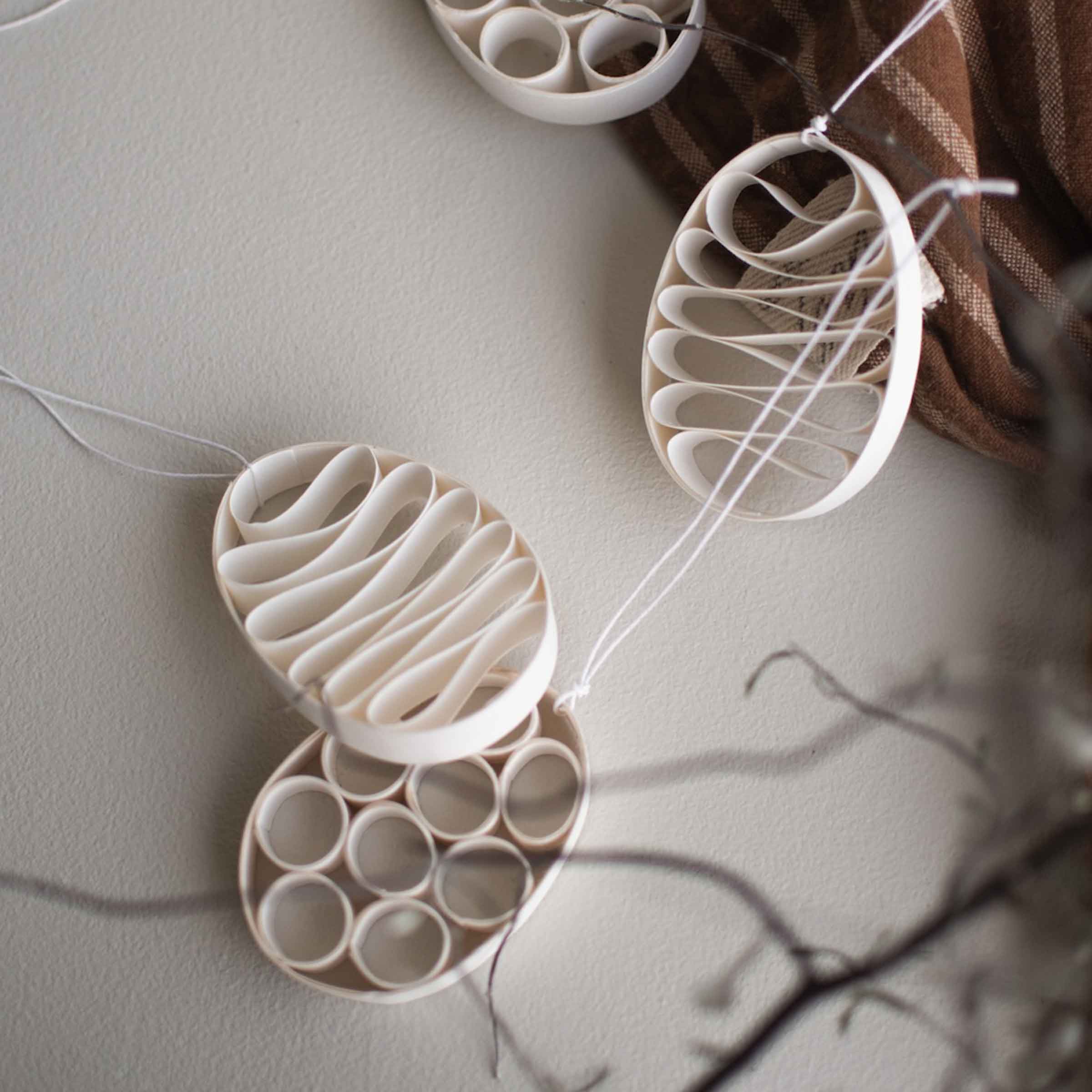 Handmade Paper Hanging Easter Egg | Circle