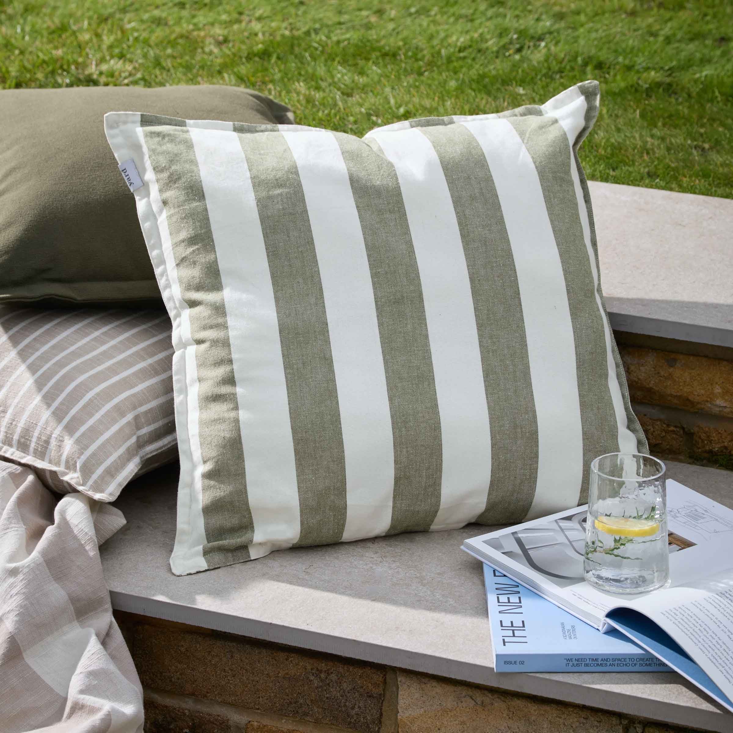 Hayle Outdoor Cushion I Moss