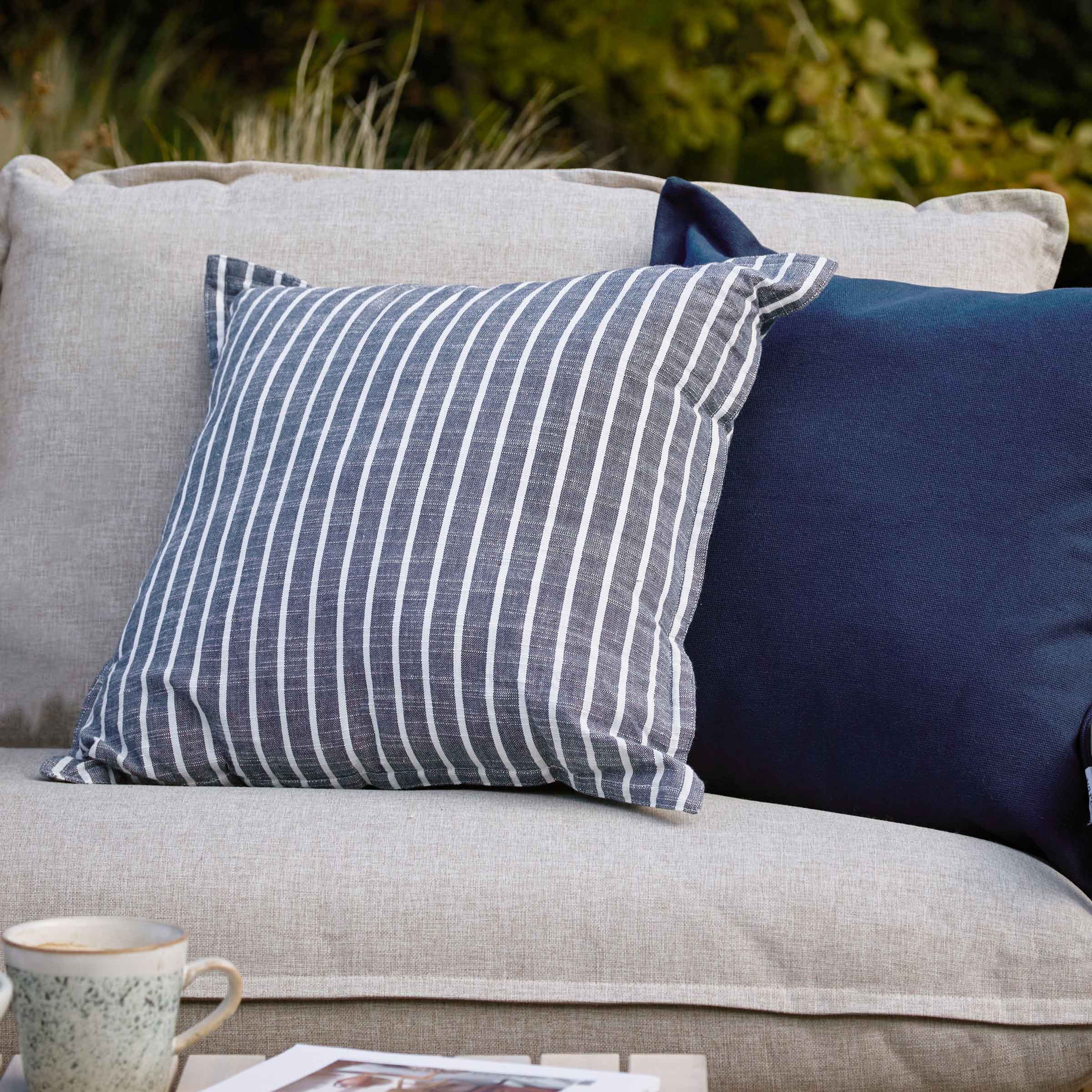 Holmfirth Outdoor Cushion I Navy