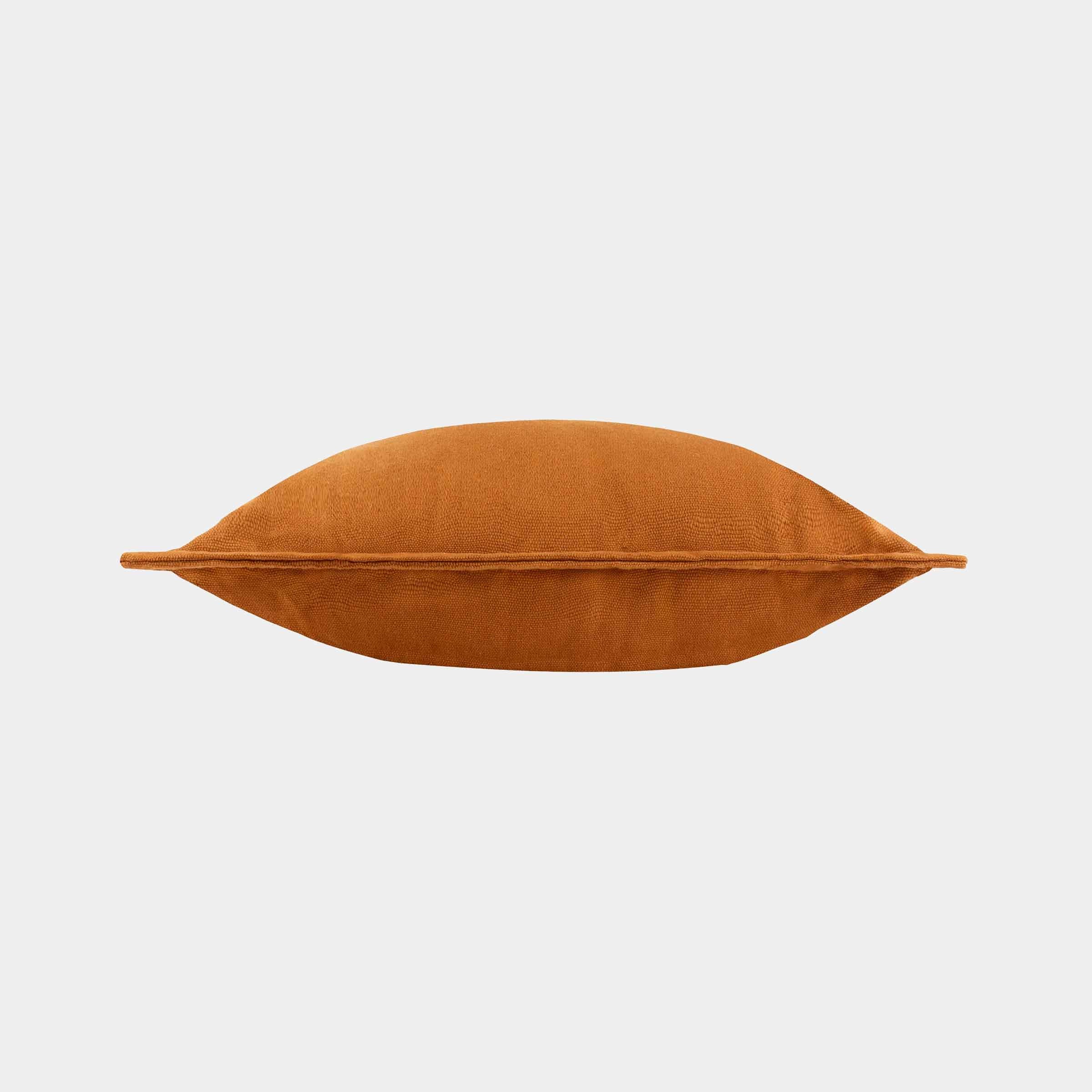 Holmfirth Outdoor Cushion | Pecan