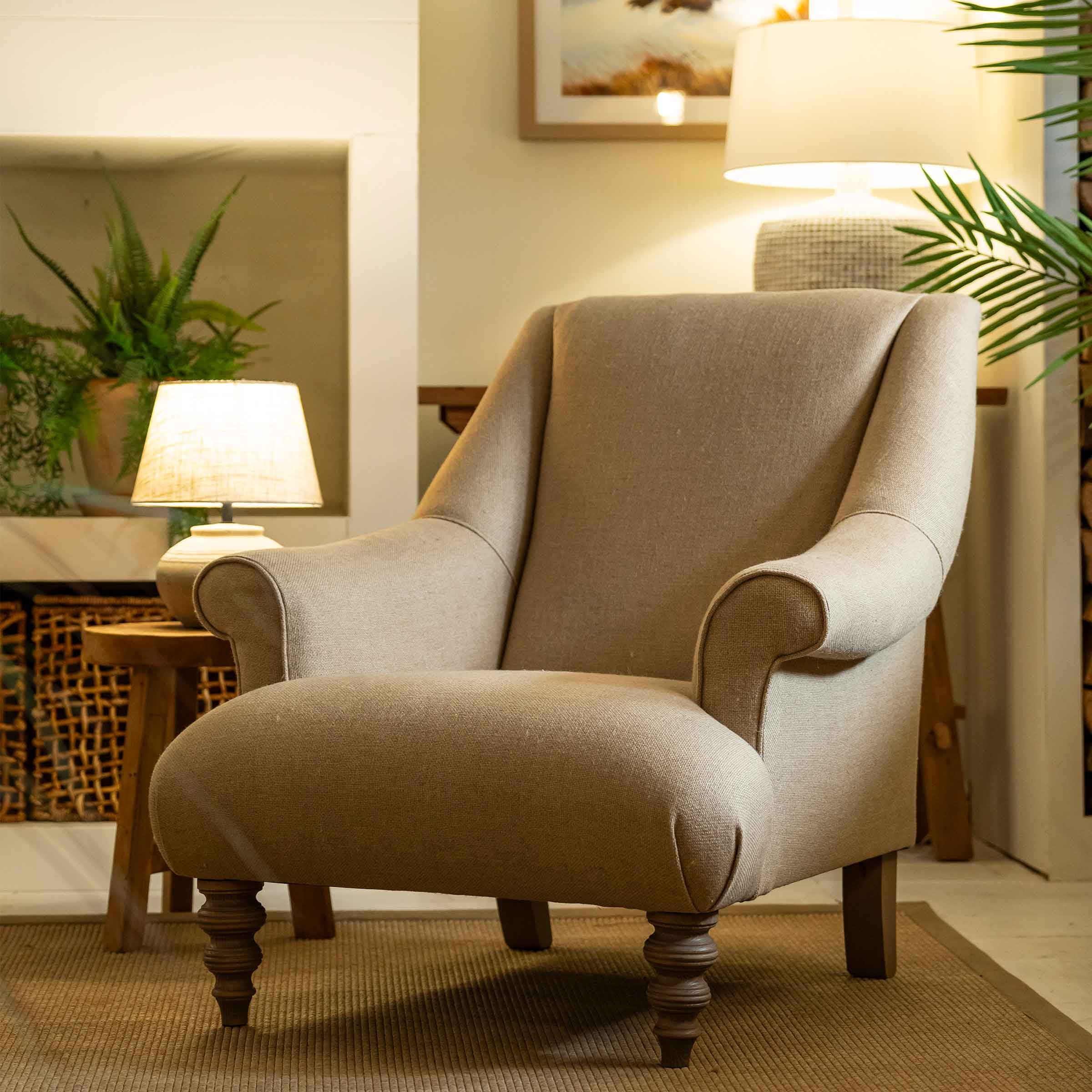 Oxey Chair | Mountain Linen Flax (F5)
