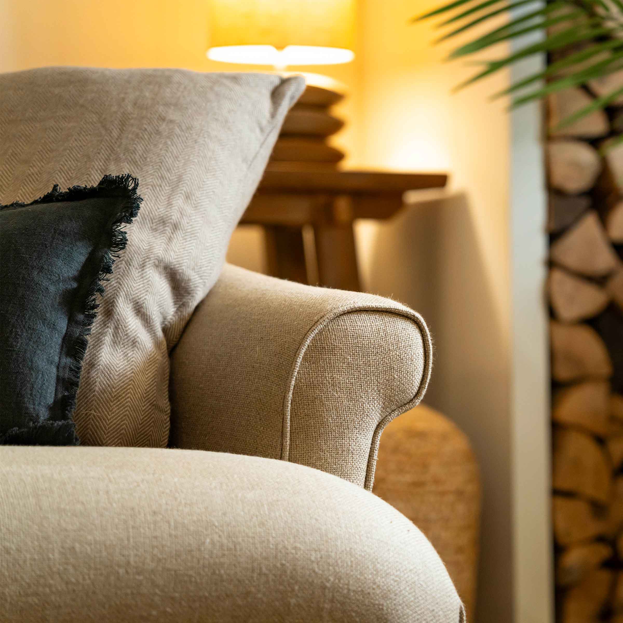 Oxey Midi Sofa | Mountain Linen Flax (F5)