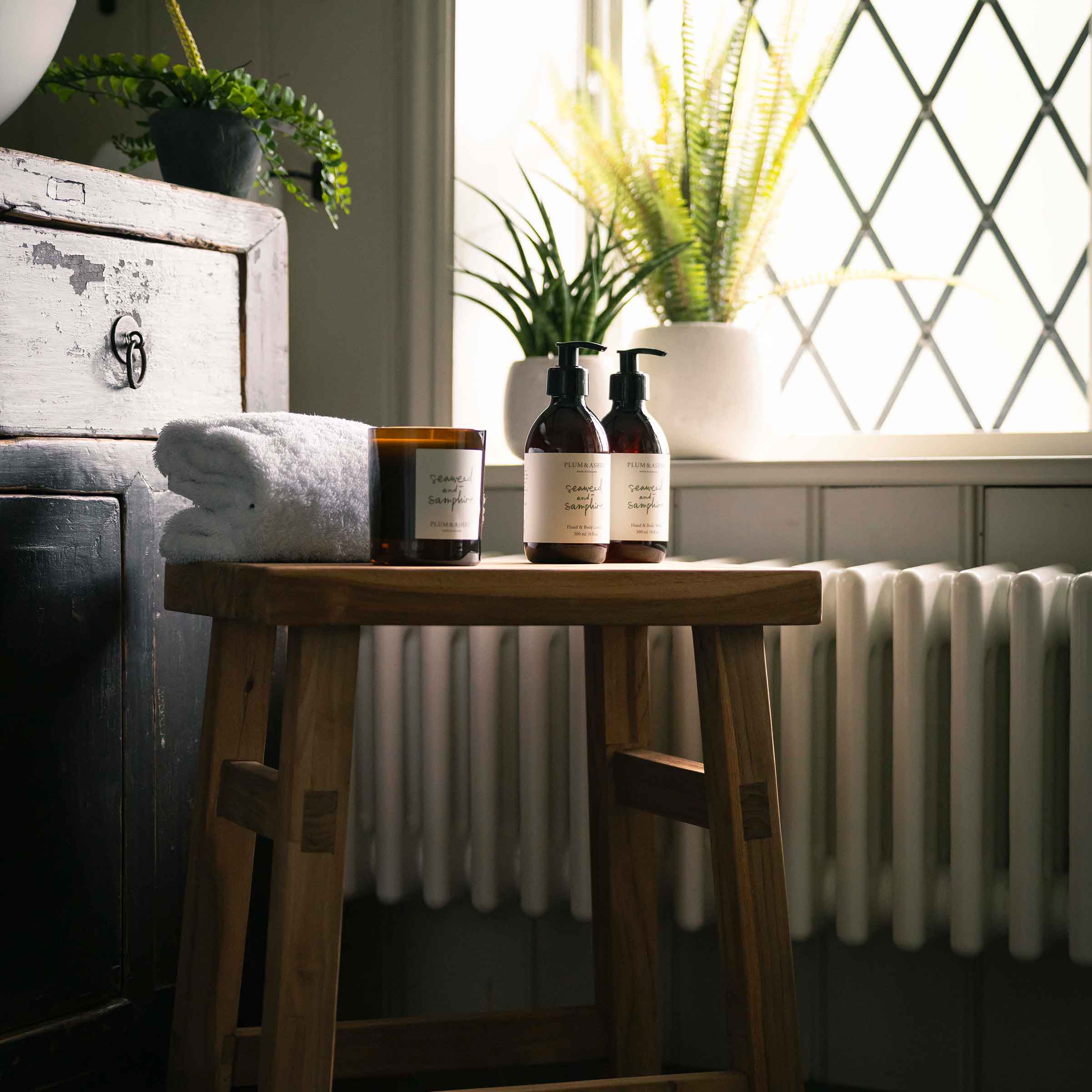 KAY Reclaimed Teak Stool | H45