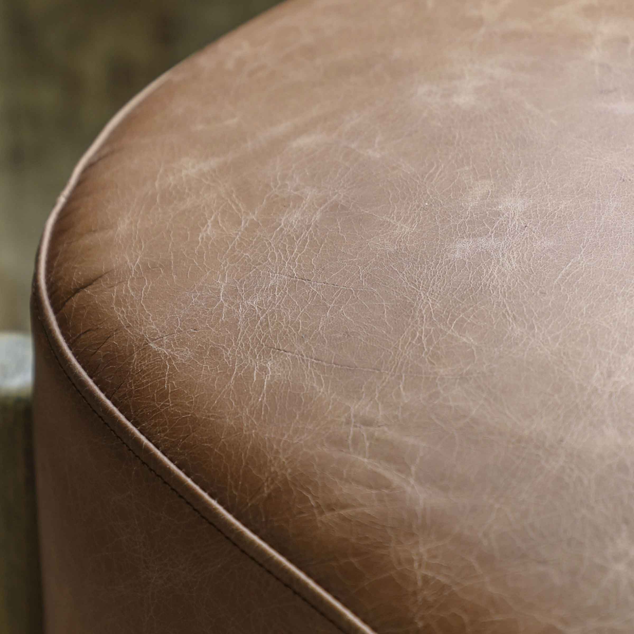 Malang Footstool | Leather