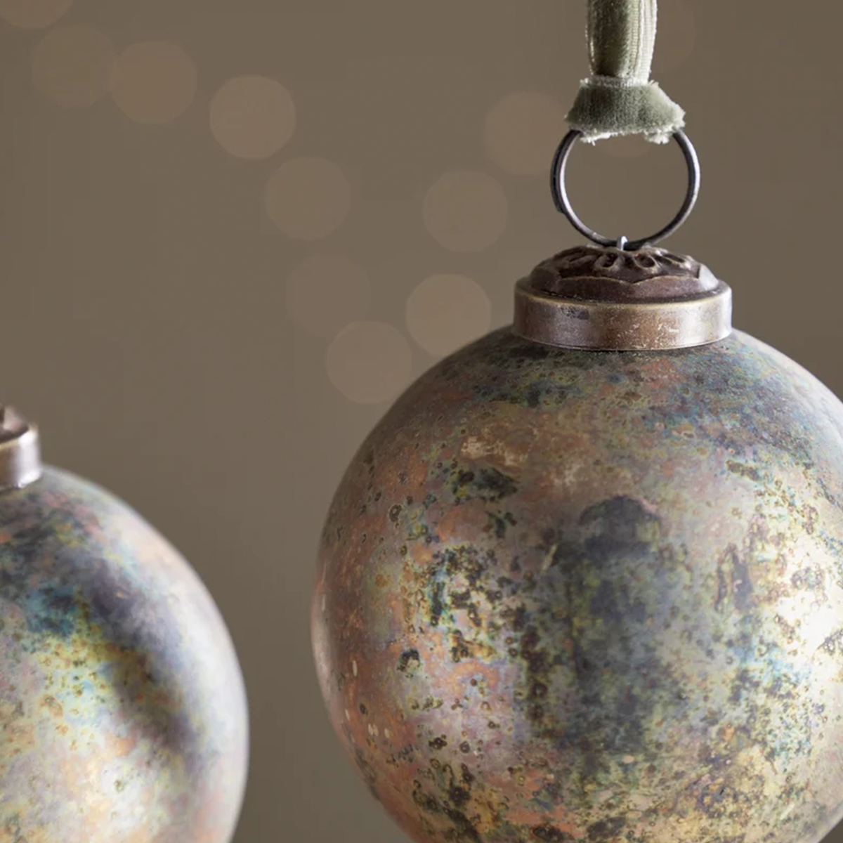 Mavu Baubles - Rustic Bronze & Green | Single