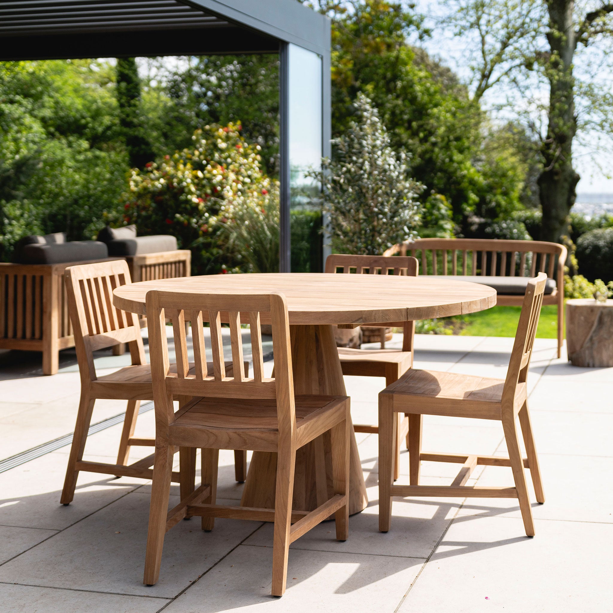 Pisang Dining Chair