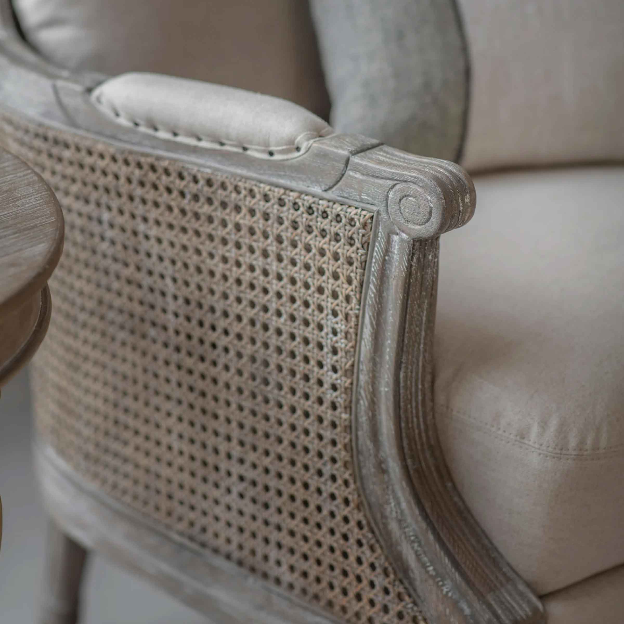 Sakra Armchair