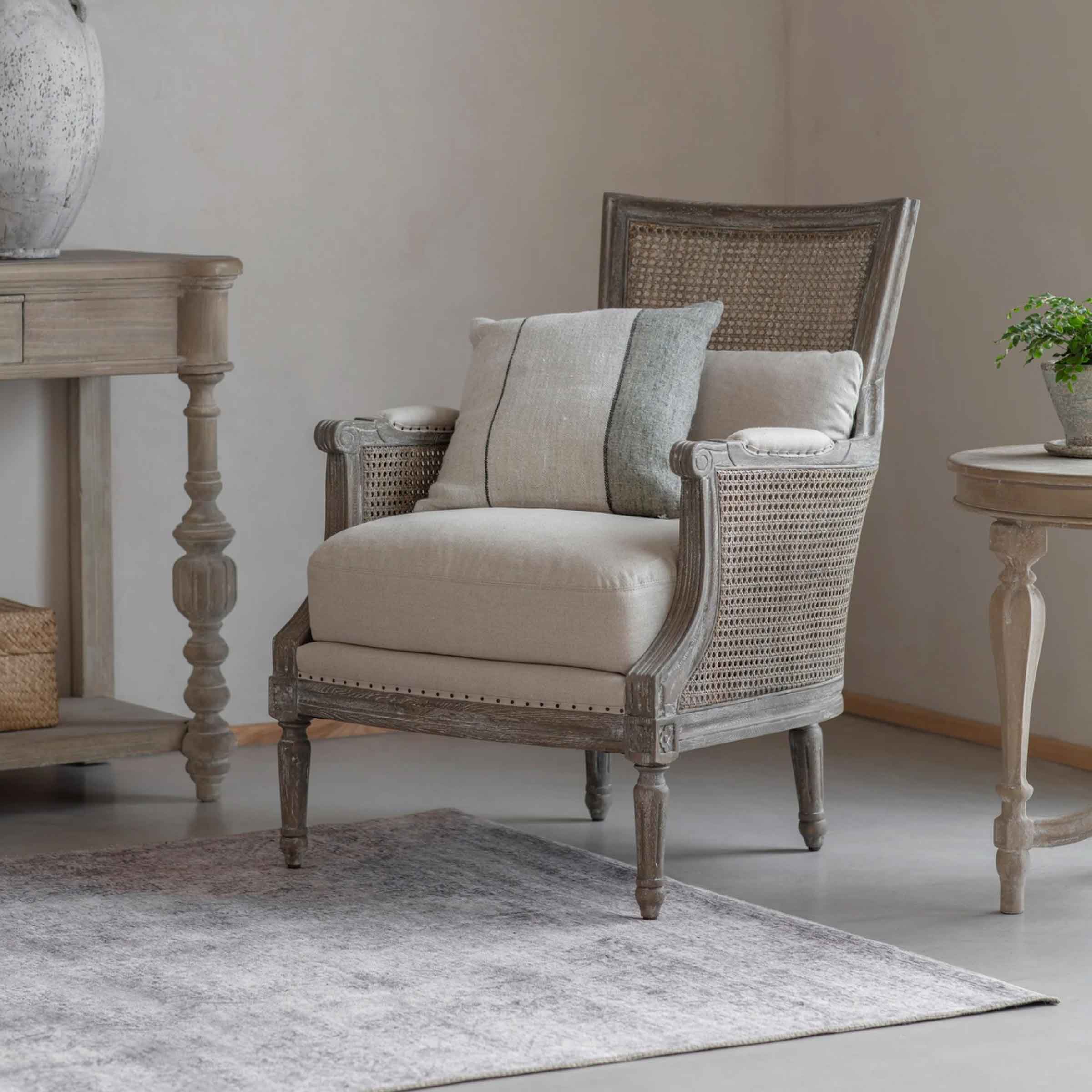 Sakra Armchair