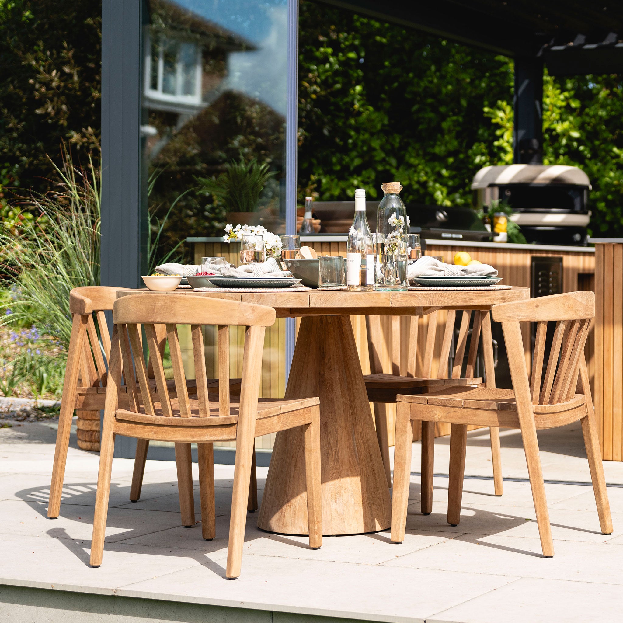 Solo Dining Chair