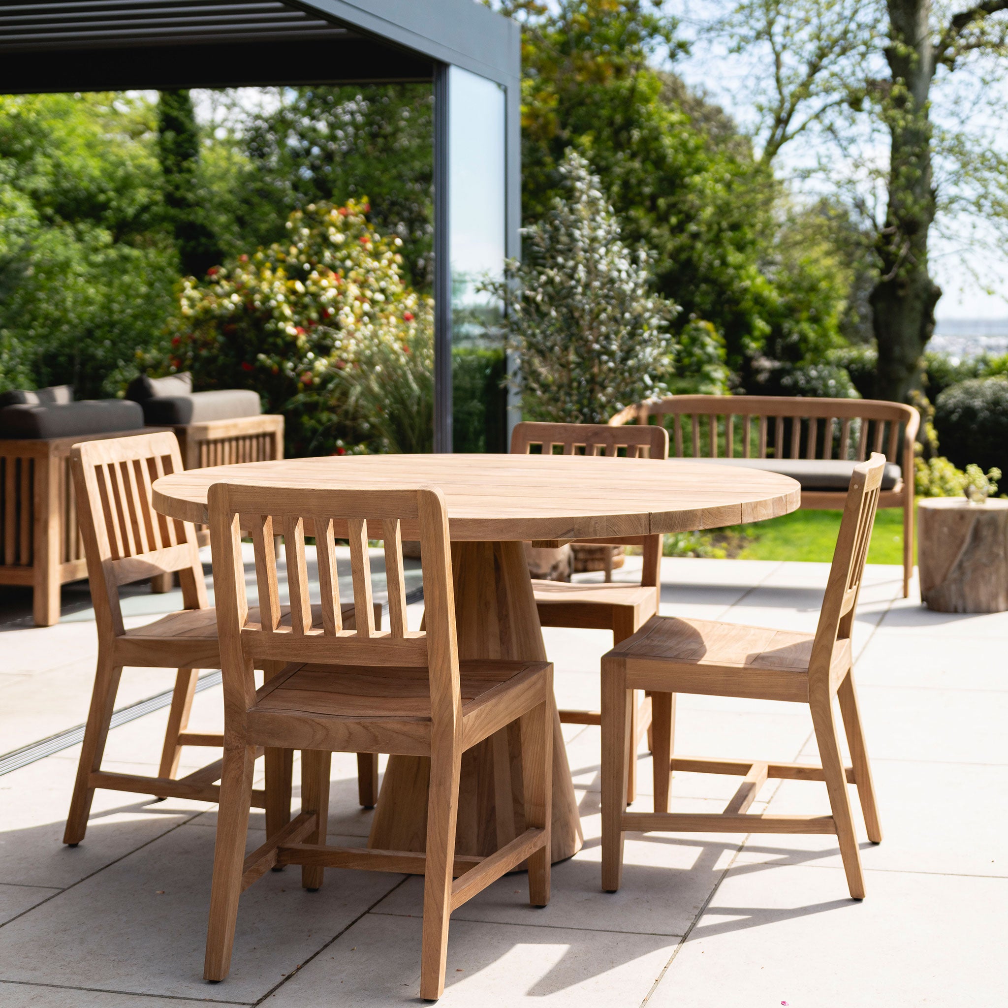 Sumba Round Dining Table