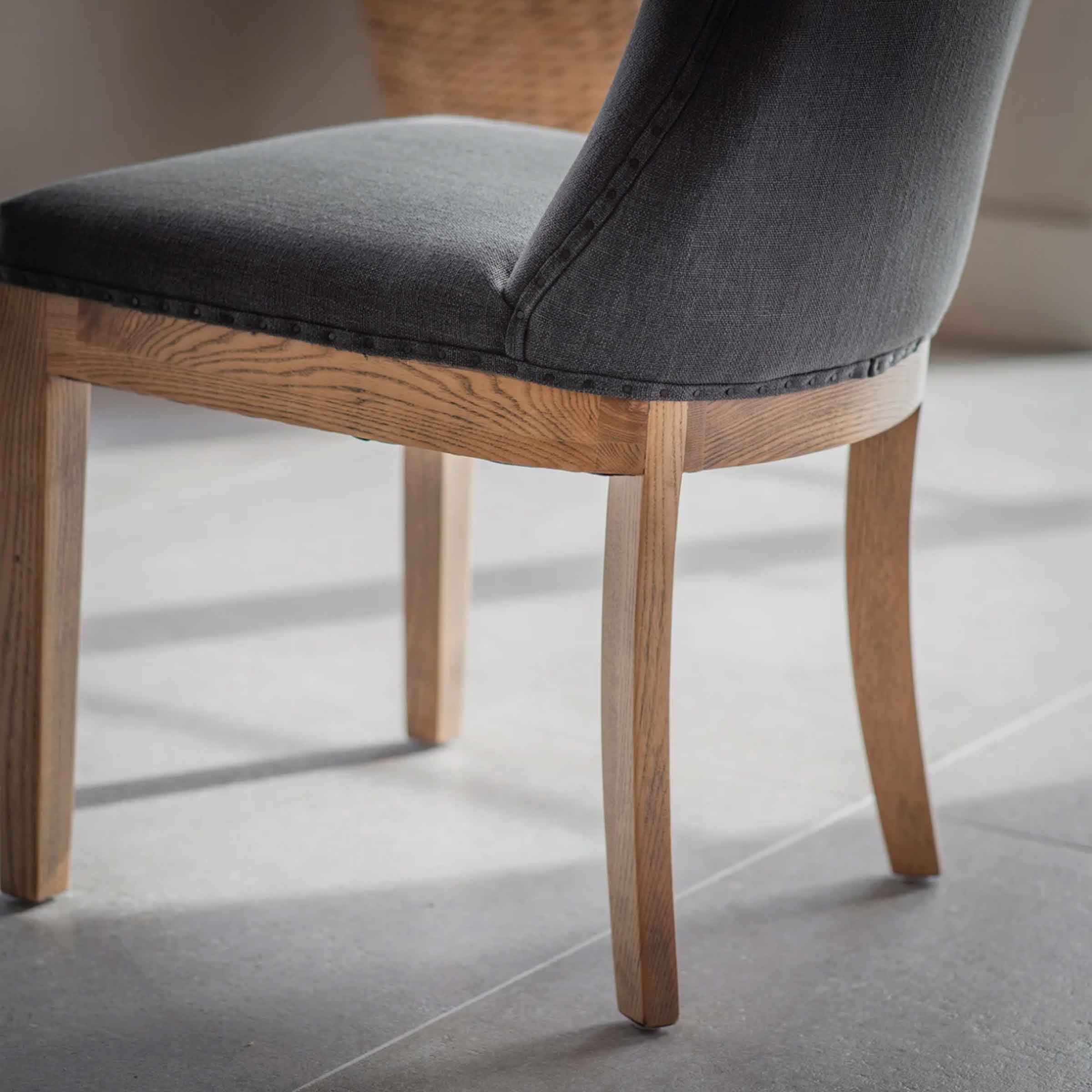 Utan Dining Chair