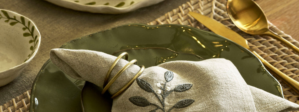Napkins + Tablecloths