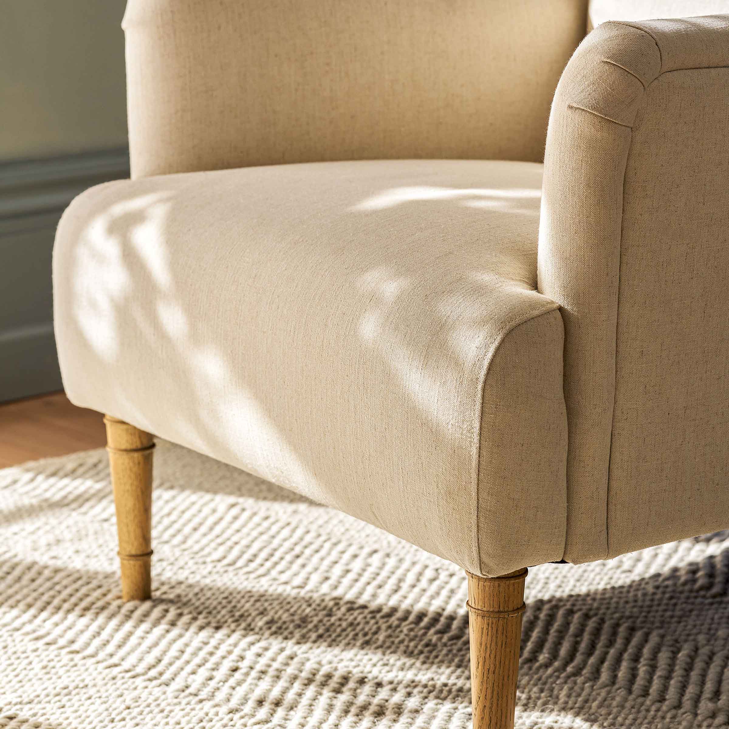 Mujur Armchair | Natural