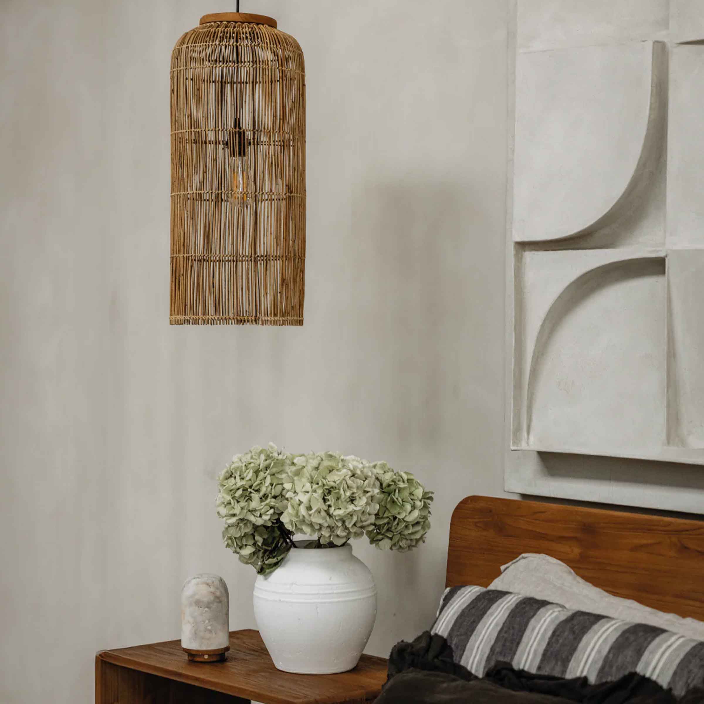 Aura Slim Pendant Lamp | Kulit