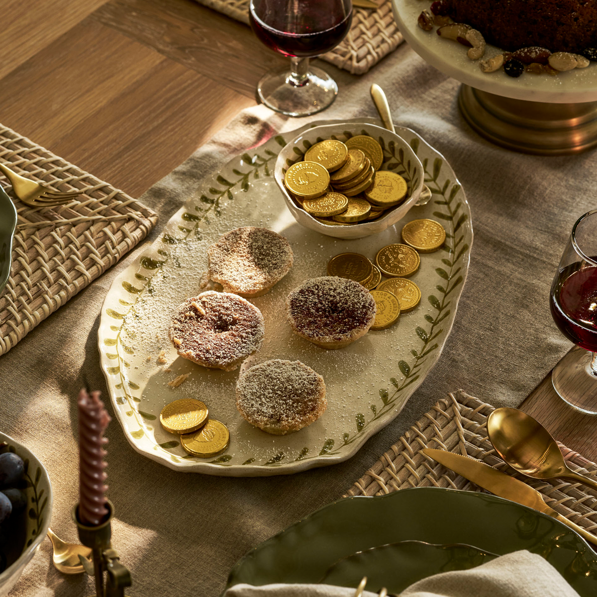 Fernleigh Christmas Serving Plate