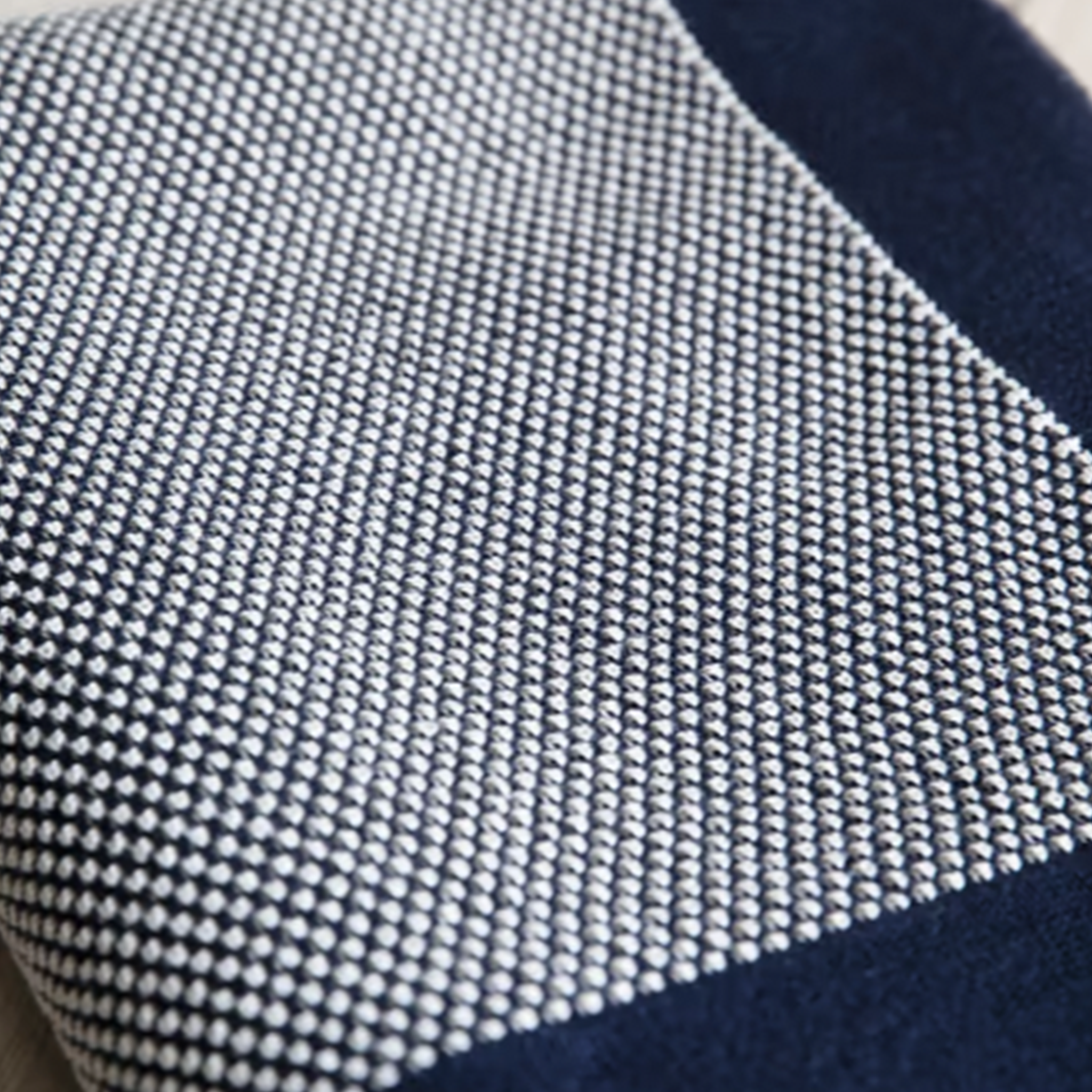 Framlingham Throw | Ink