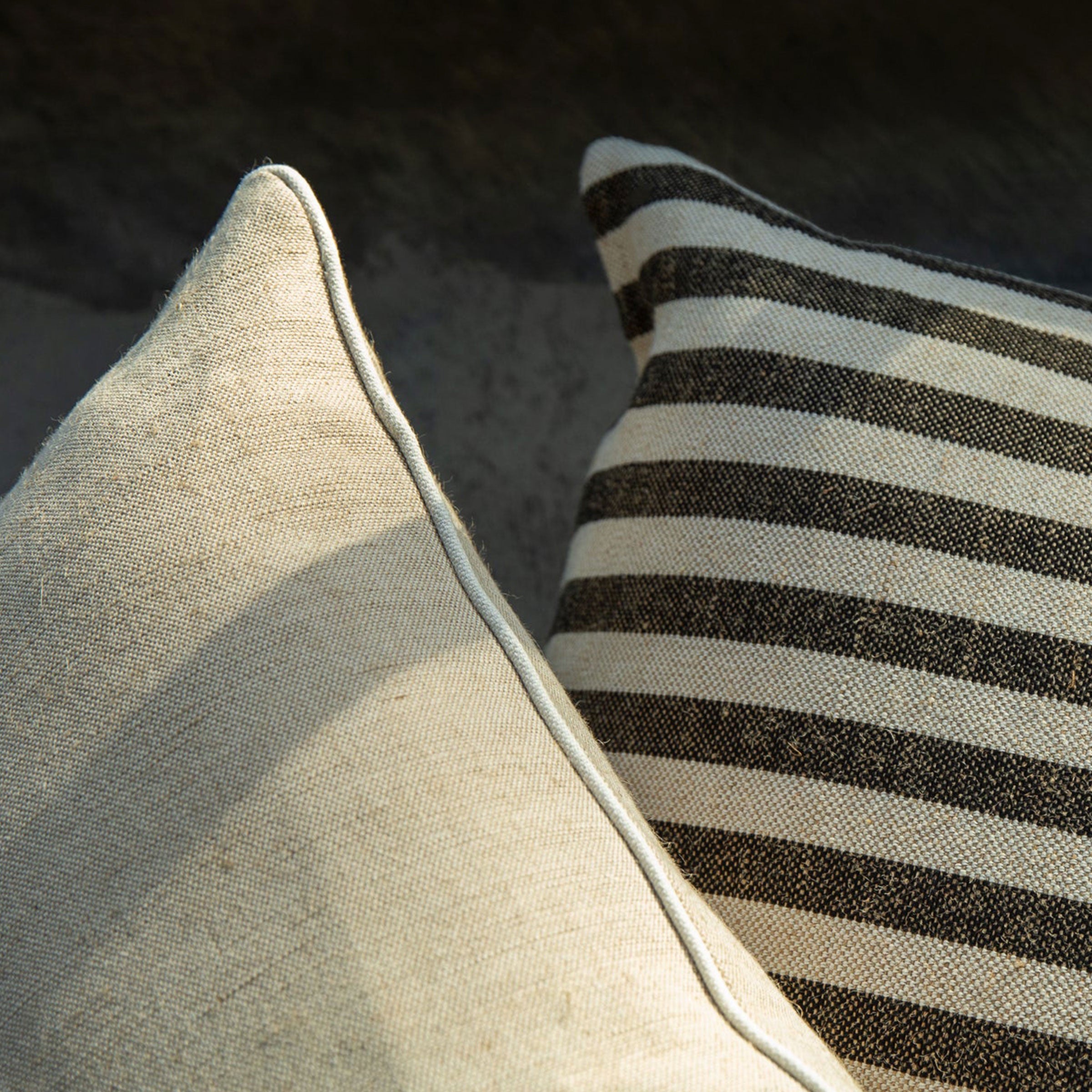 Frank Giant Cushion | Heavy Cotton Linen | Coffee/Cream