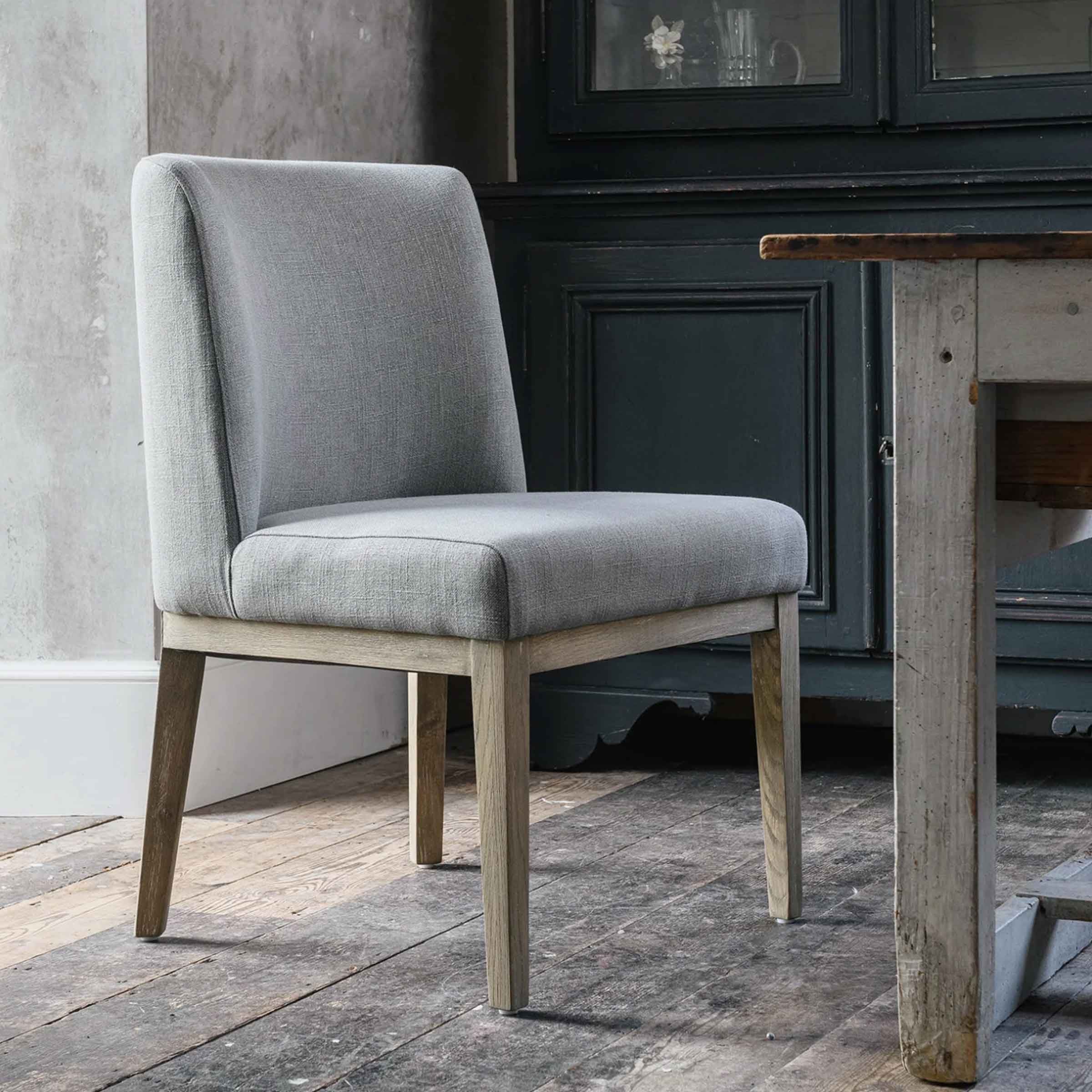Genti Classic Dining Chair