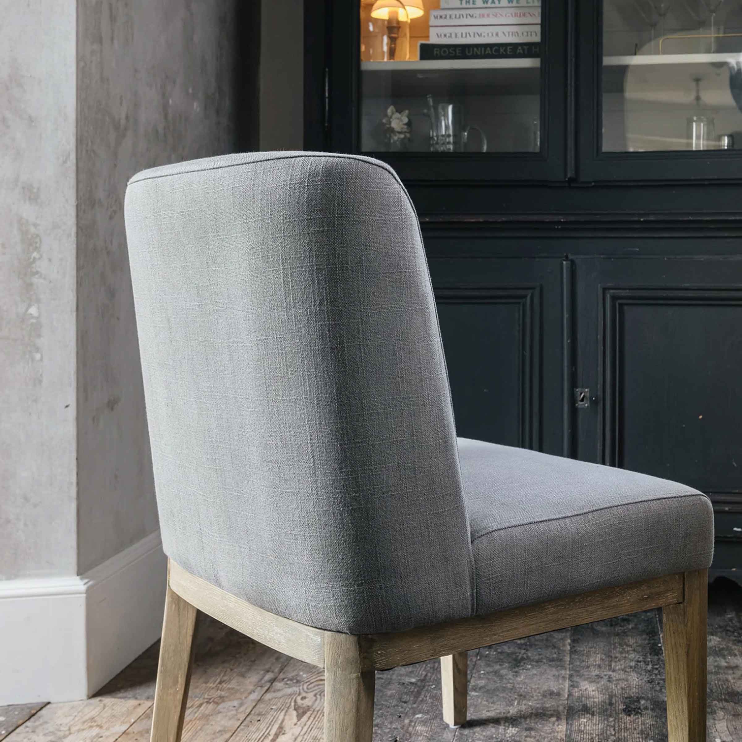 Genti Classic Dining Chair