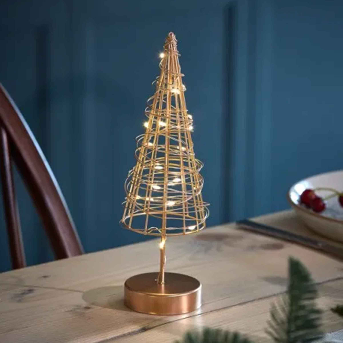 Light Up Table Tree | Gold