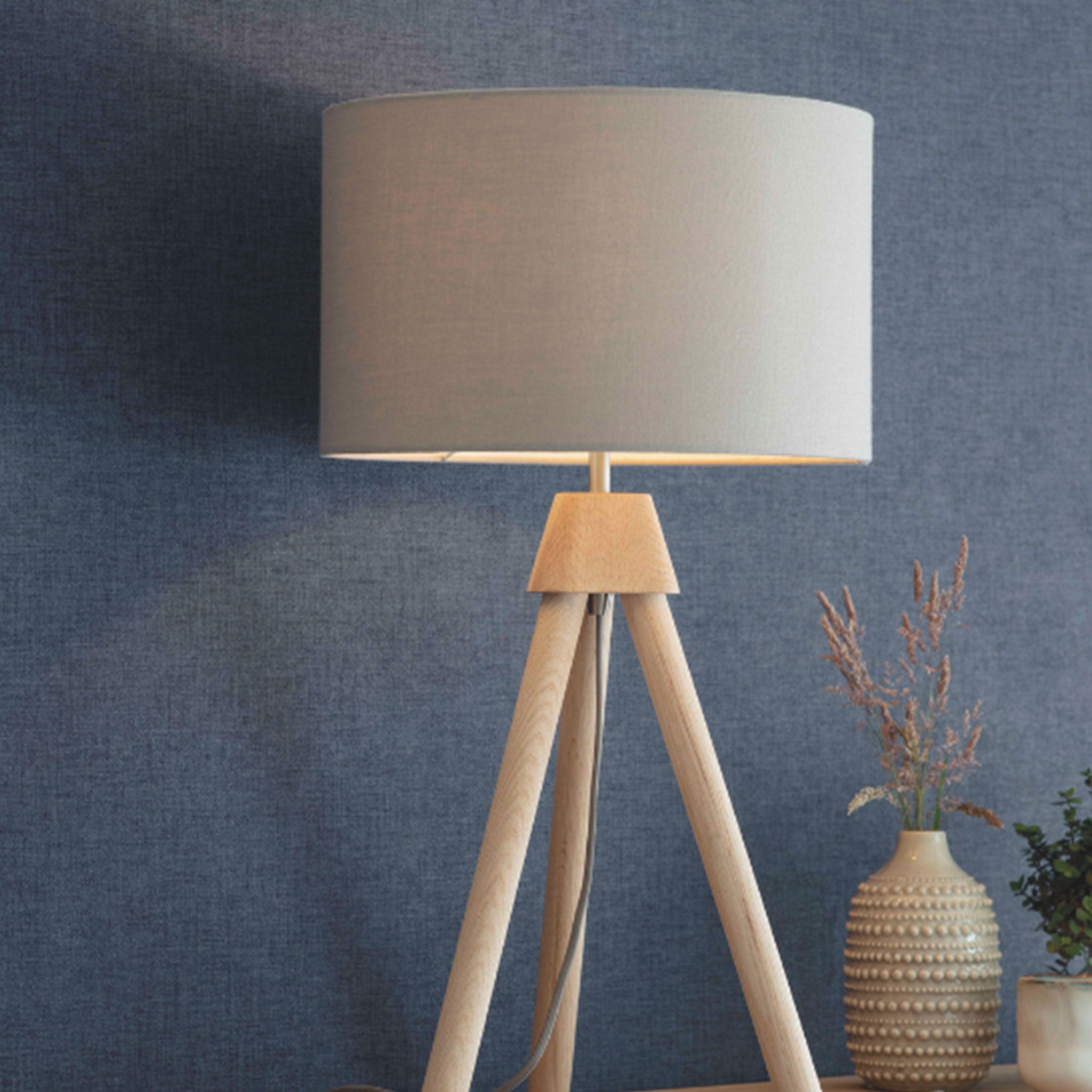 Hampton Table Lamp