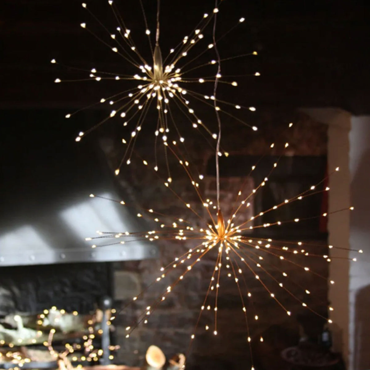Hanging Starburst Copper Light | 50cm