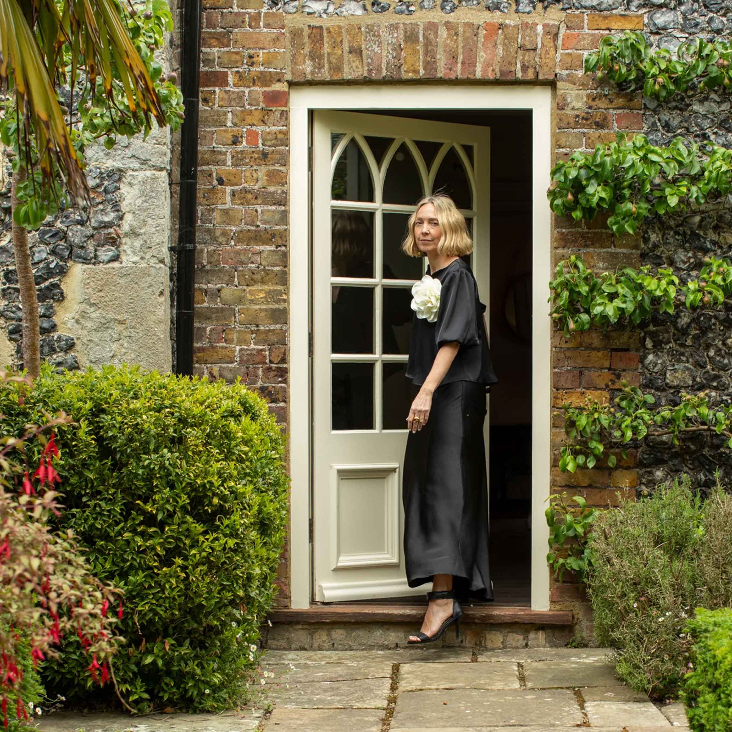 Hove Flower Brooch | Ivory