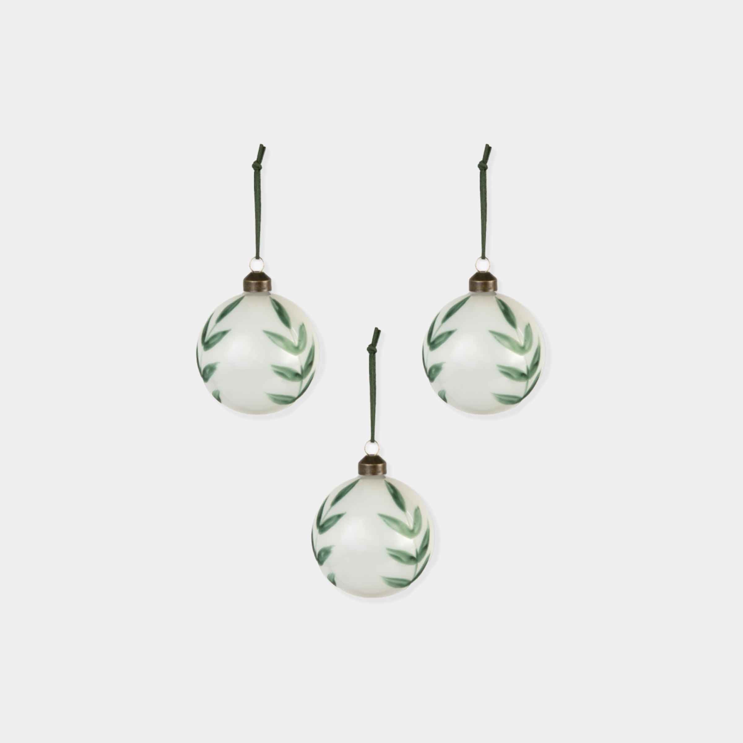 Kemble Vine Baubles – Set of 3 Rosemary Hand-Painted Ornaments