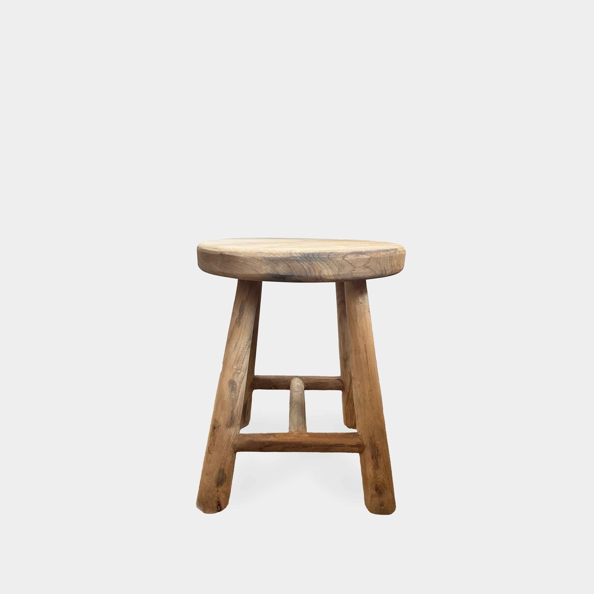 MAT Smooth Teak Round Stool