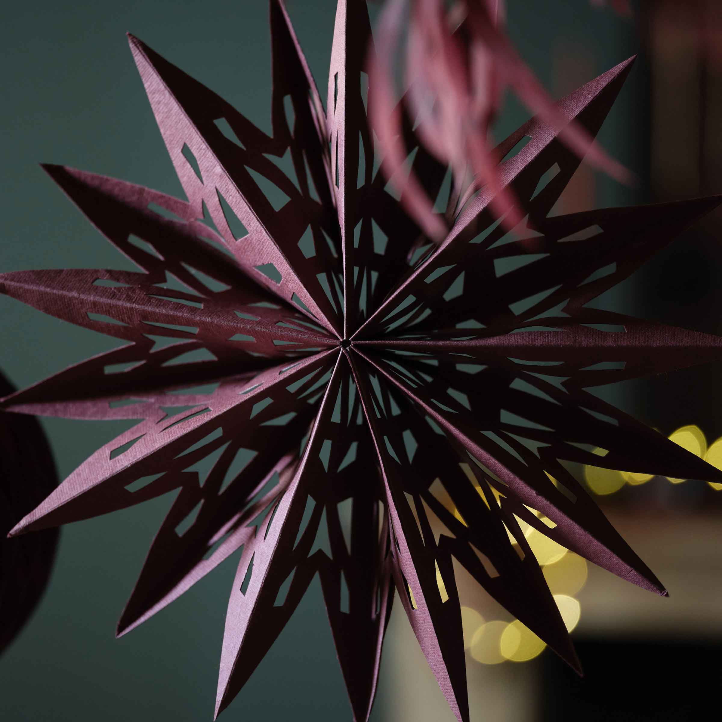 Maddox Cutout Christmas Star – Berry Red Paper Decoration