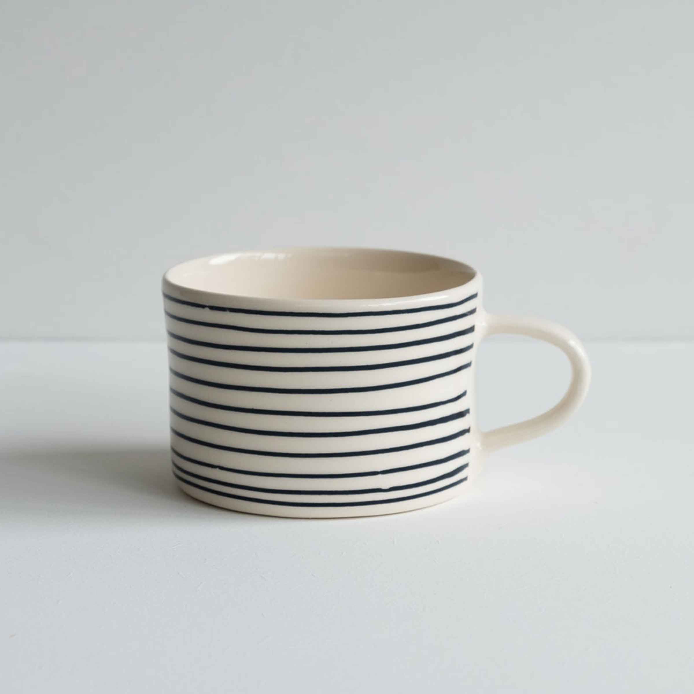 Musango Mug Horizontal Stripe | Graphite