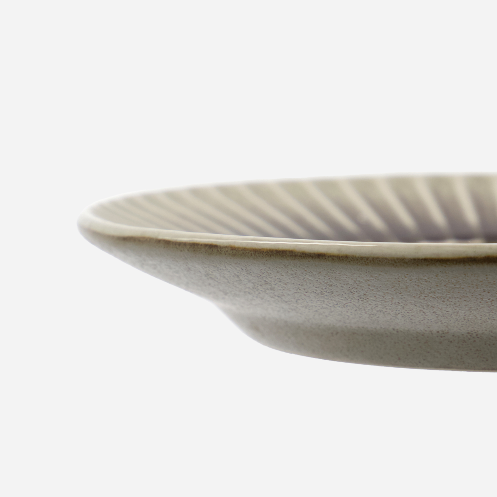 Pleat Cake Plate