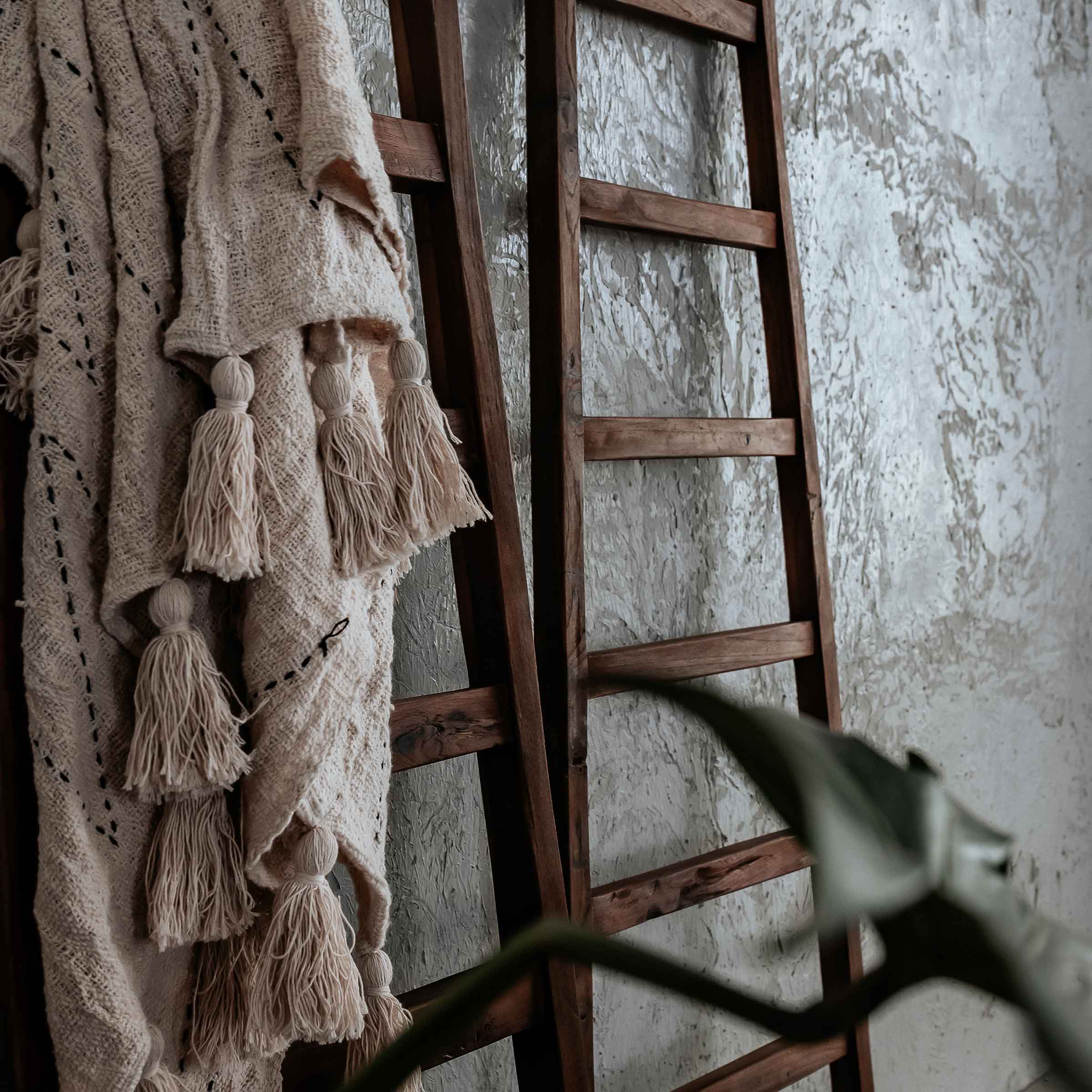 Reclaimed Teak Towel Ladder | Natural