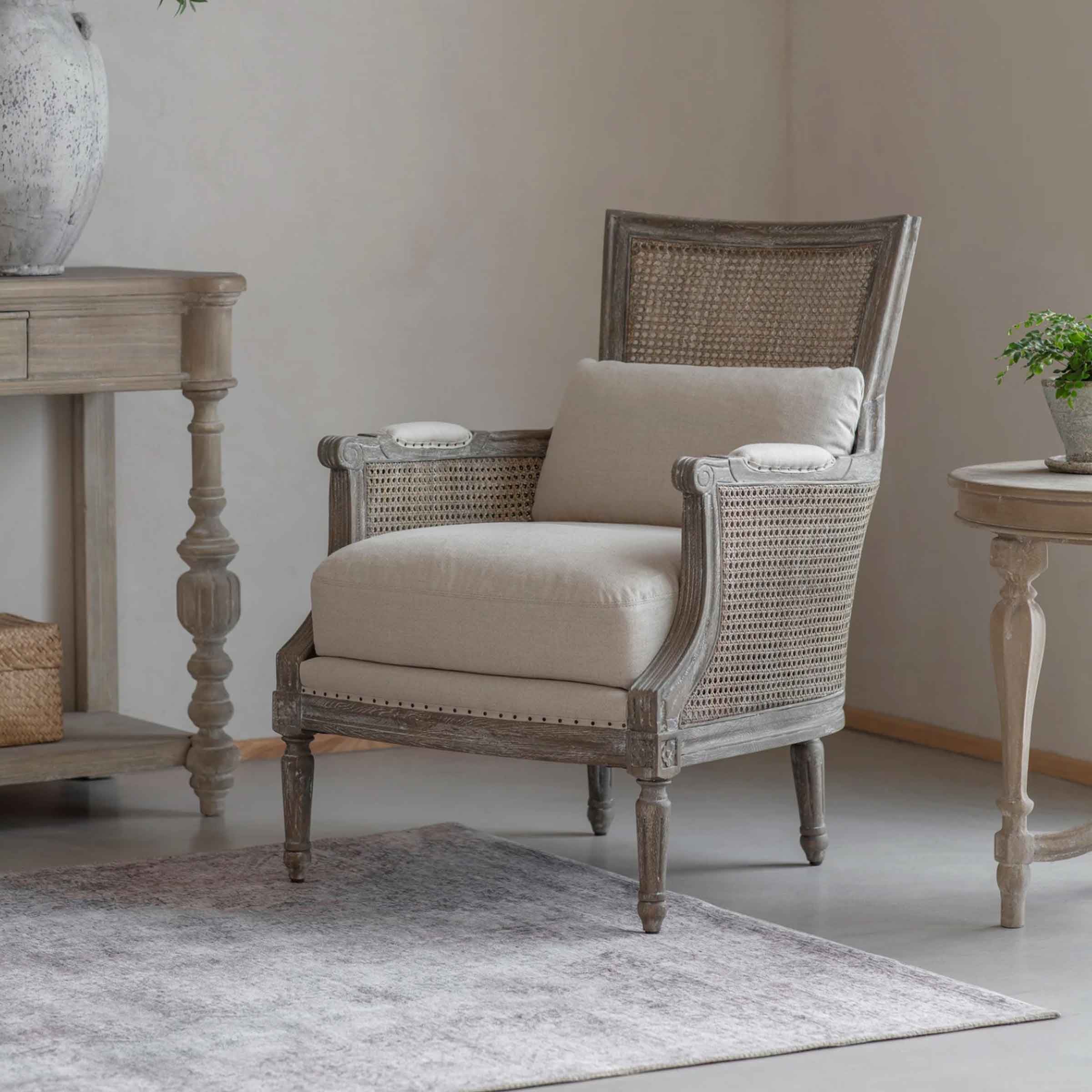 Sakra Armchair