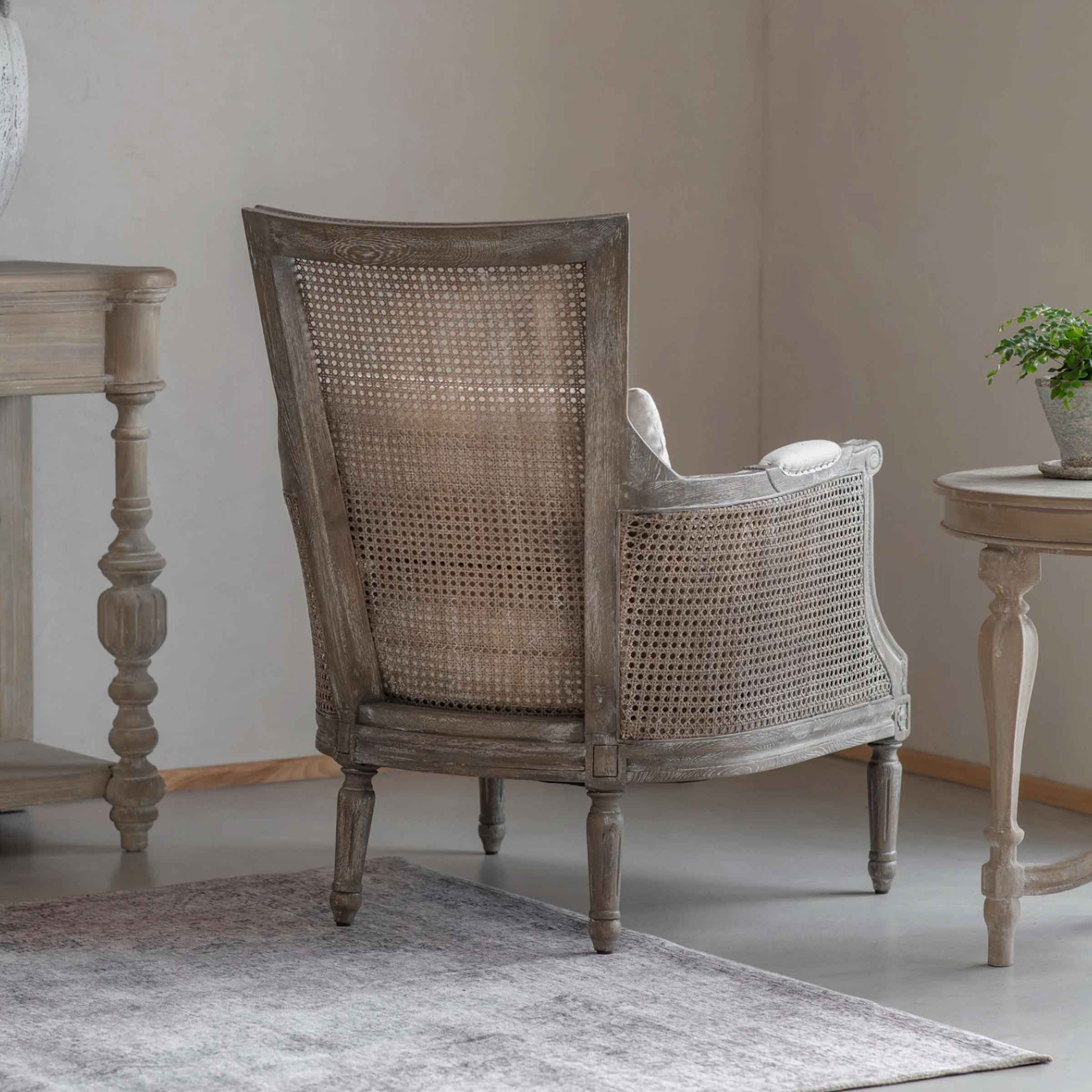 Sakra Armchair