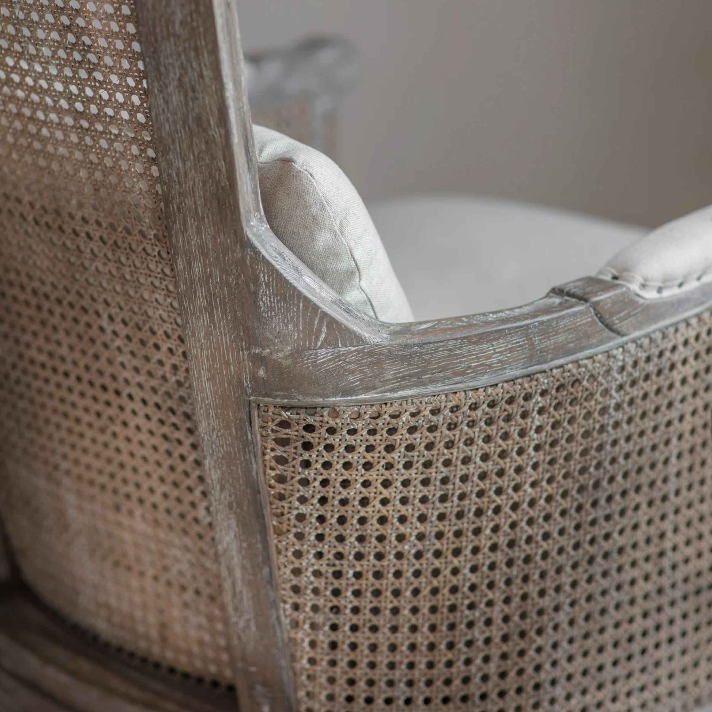 Sakra Armchair