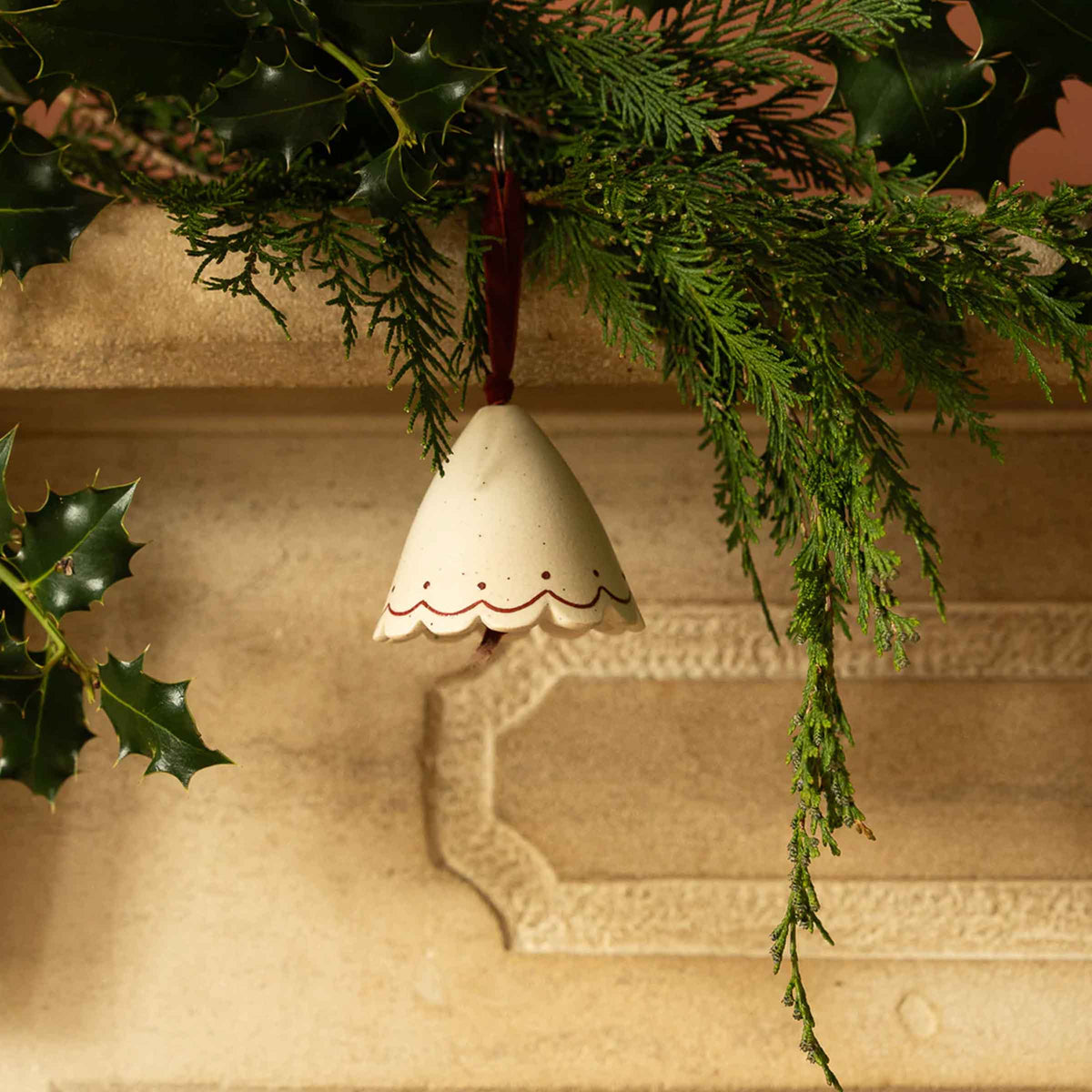 Scalloped Ceramic Hanging Bell | Berry