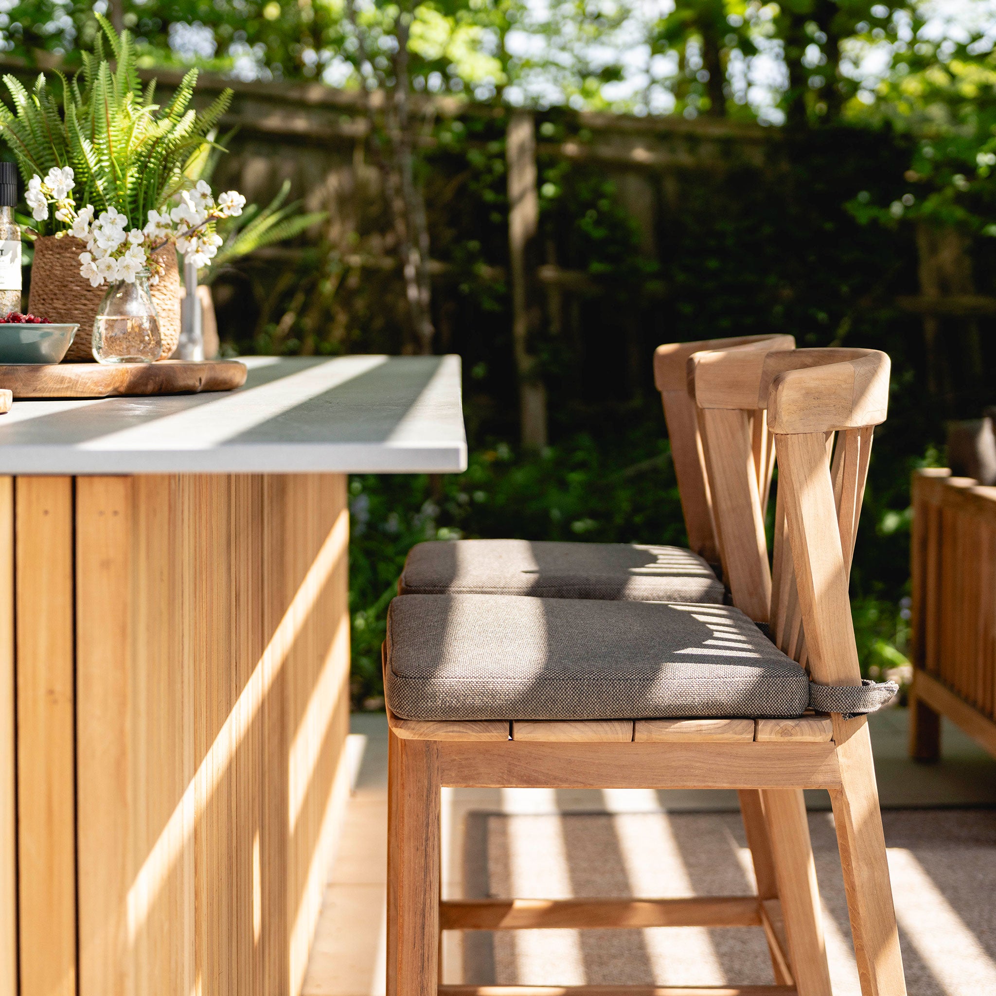 Solo Bar Stool