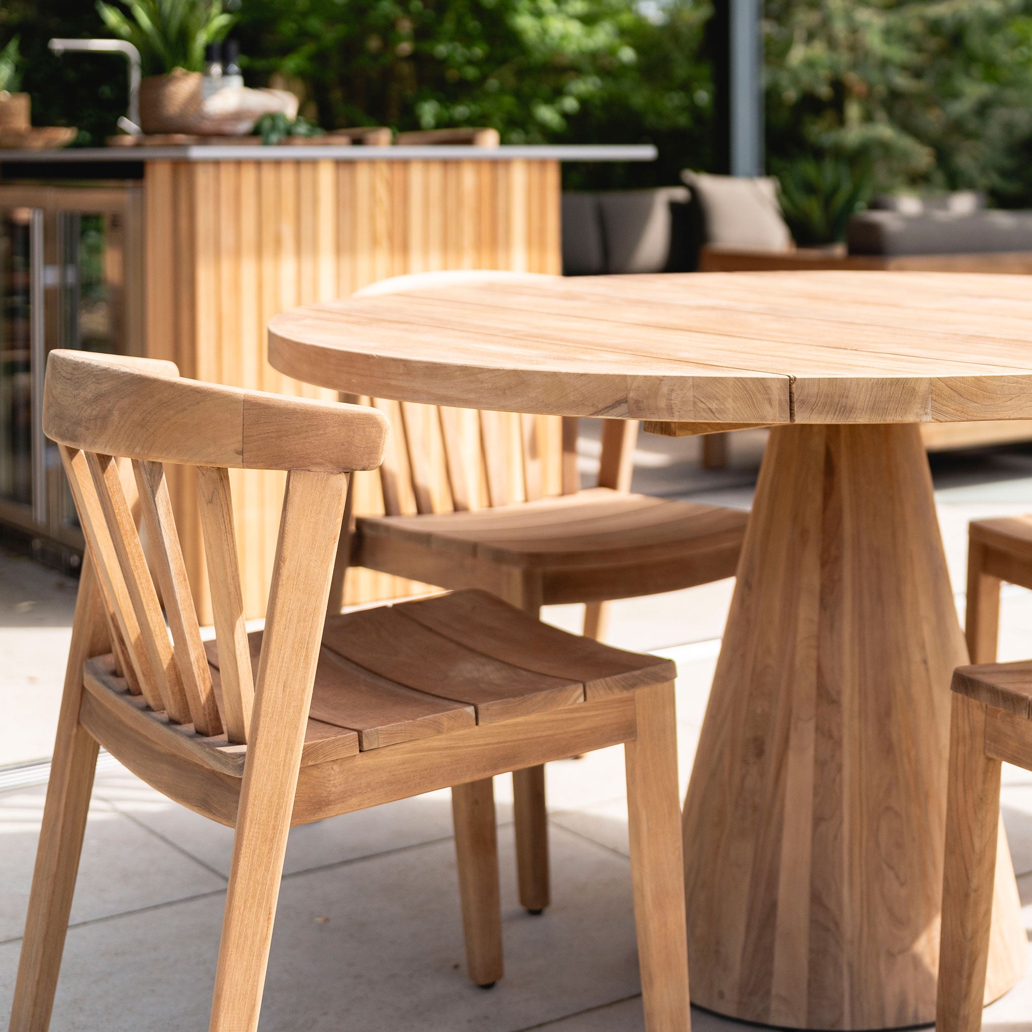 Solo Dining Chair