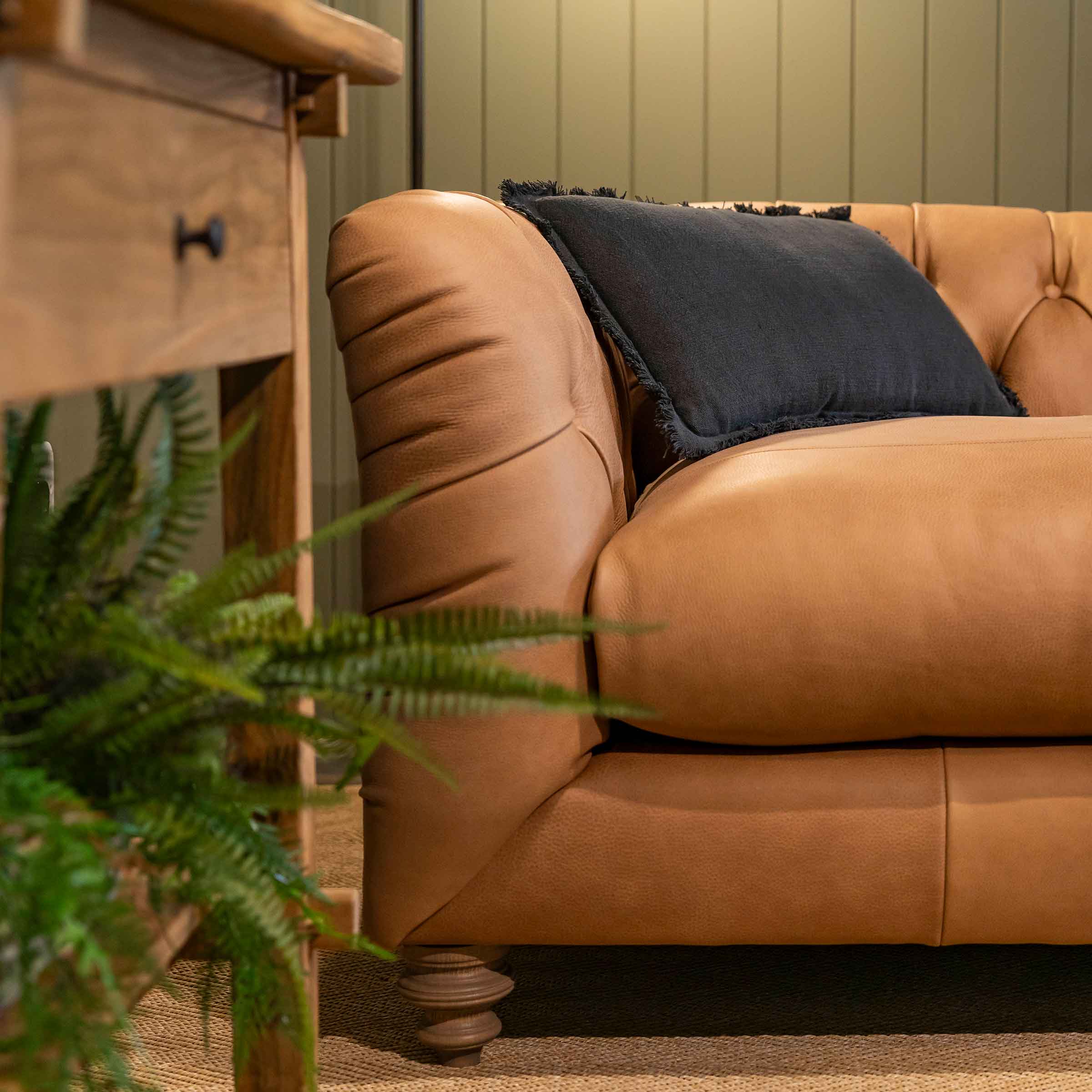 Sowley Midi Sofa | Atacama Nutmeg (HC)