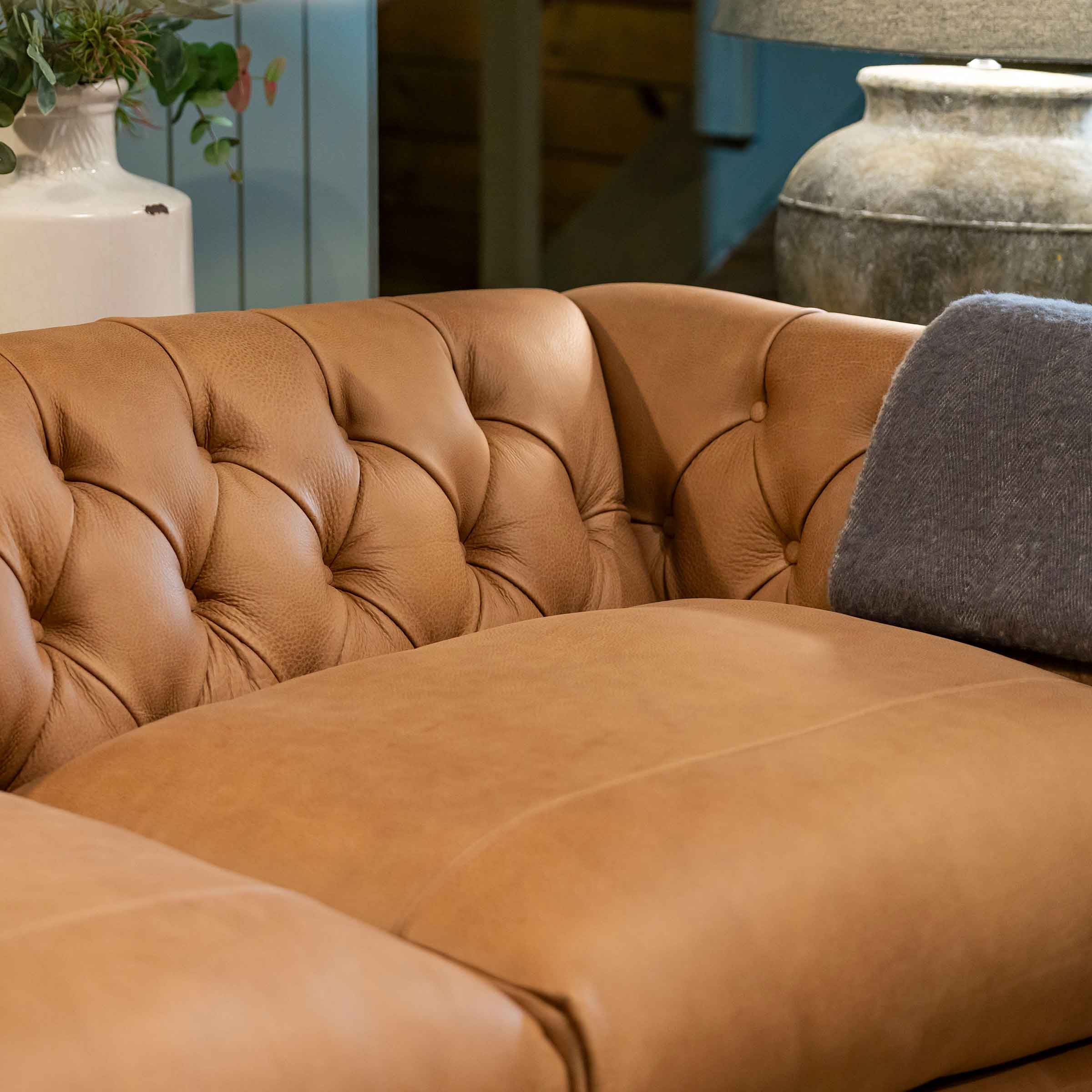 Sowley Midi Sofa | Atacama Nutmeg (HC)