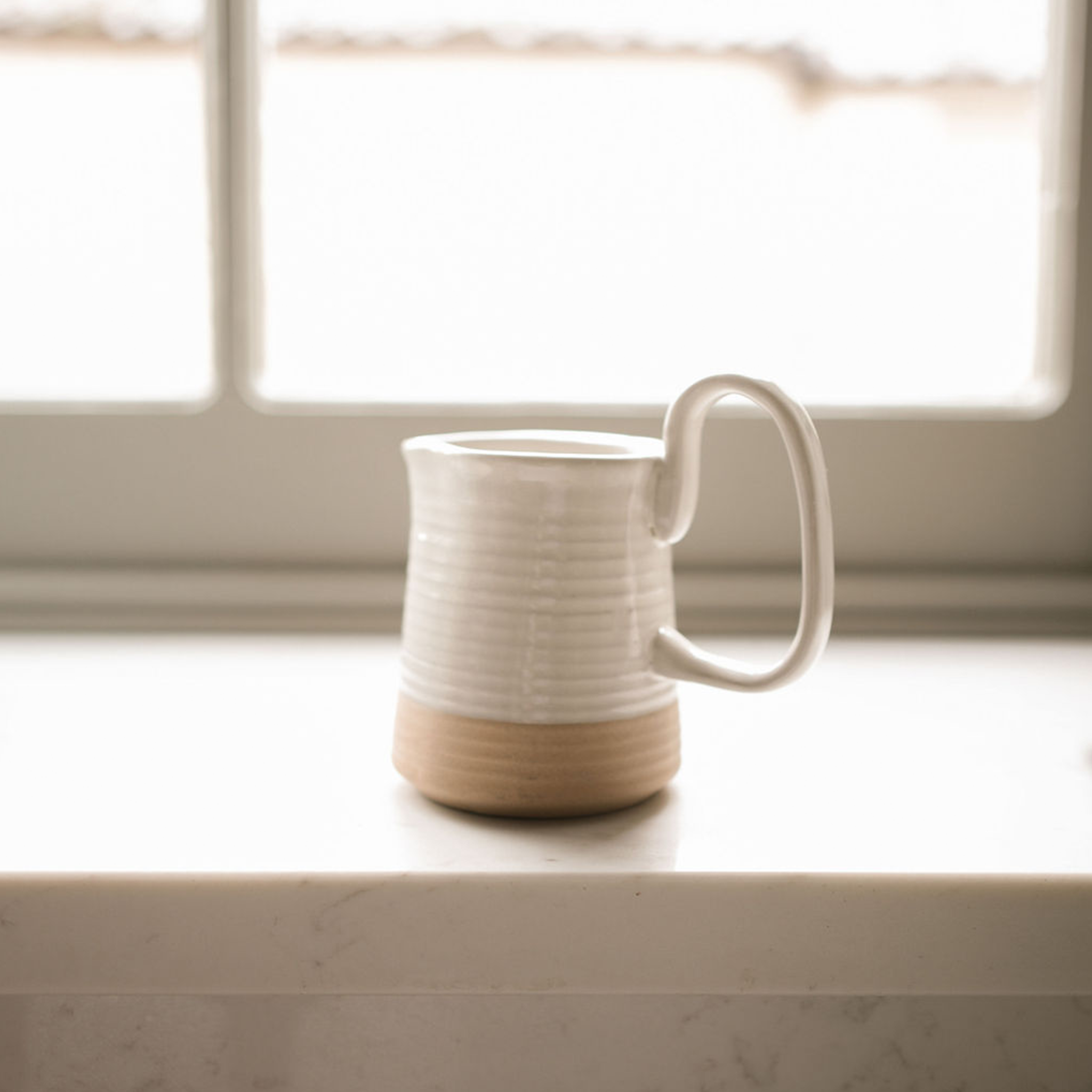 Stoneware Kulampu Jug | Milk White