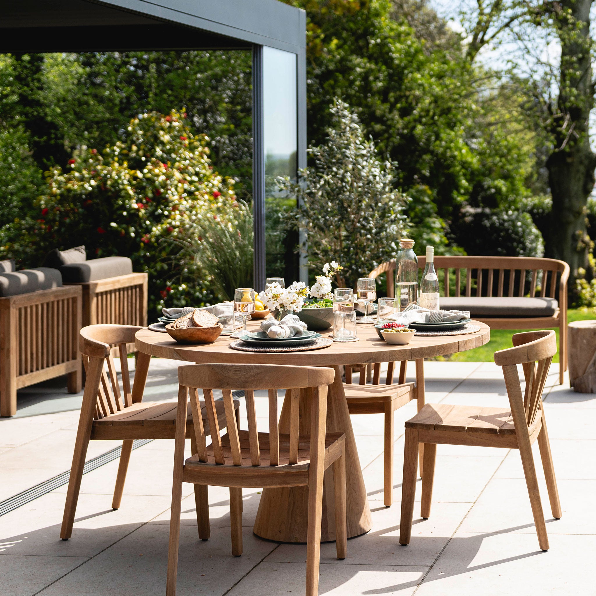 Sumba Round Dining Table